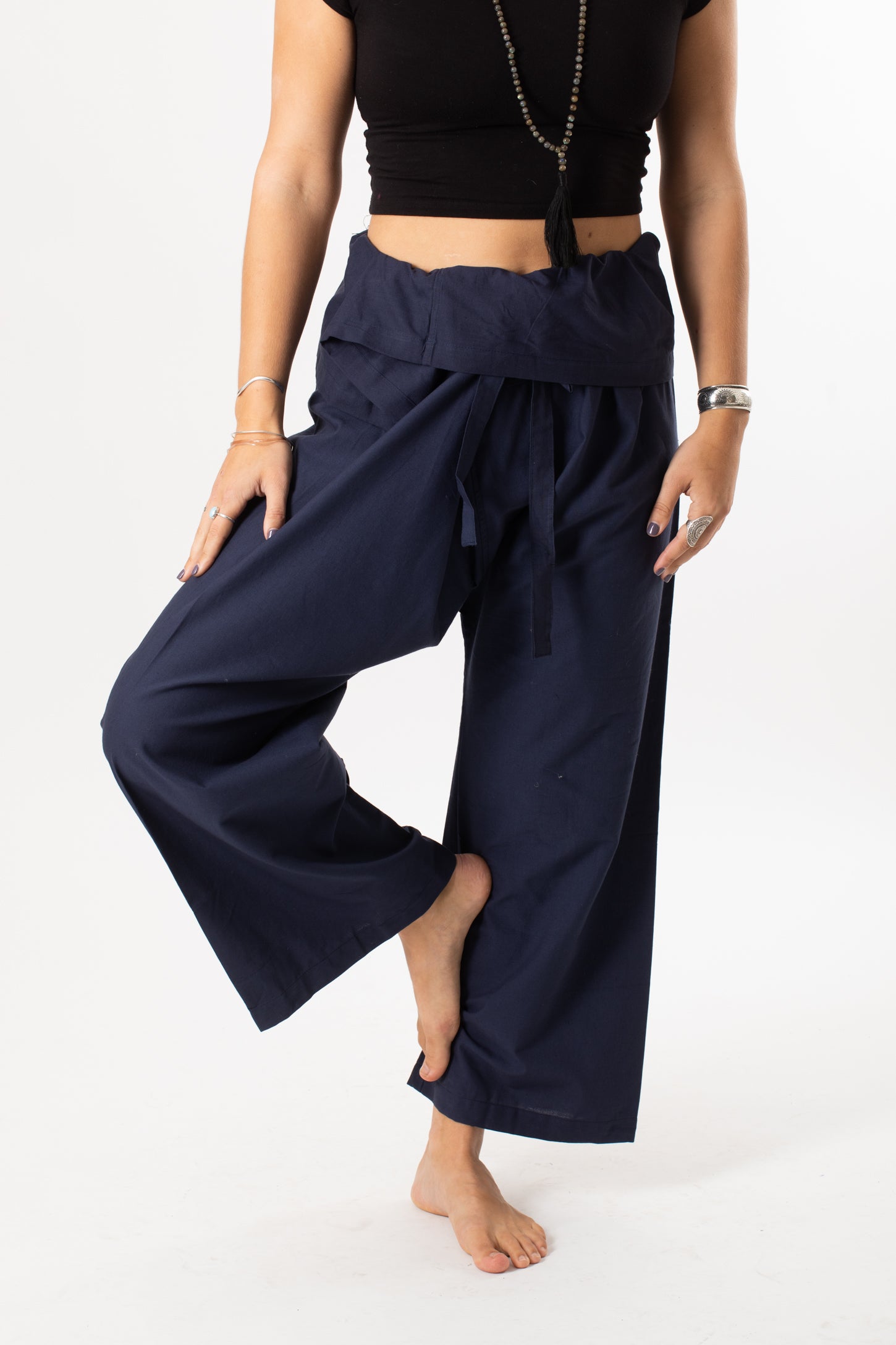 http://www.mexicaliblues.com/cdn/shop/products/thai_fisherman_s_pants_navy.jpg?v=1698695902