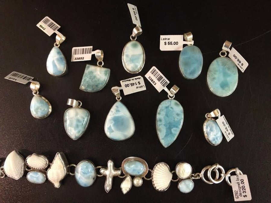 GEMSTONE MAGIC & MEANING: LARIMAR