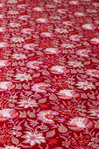 Block Print Floral Tablecloth in Garnet Profusion