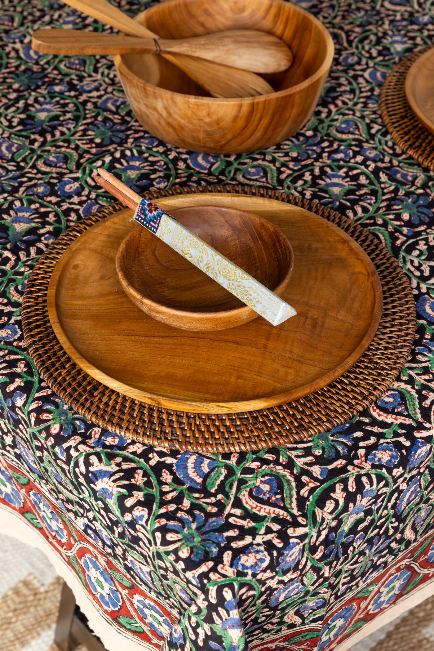 Block Print Floral Tablecloth in Midnight Vines