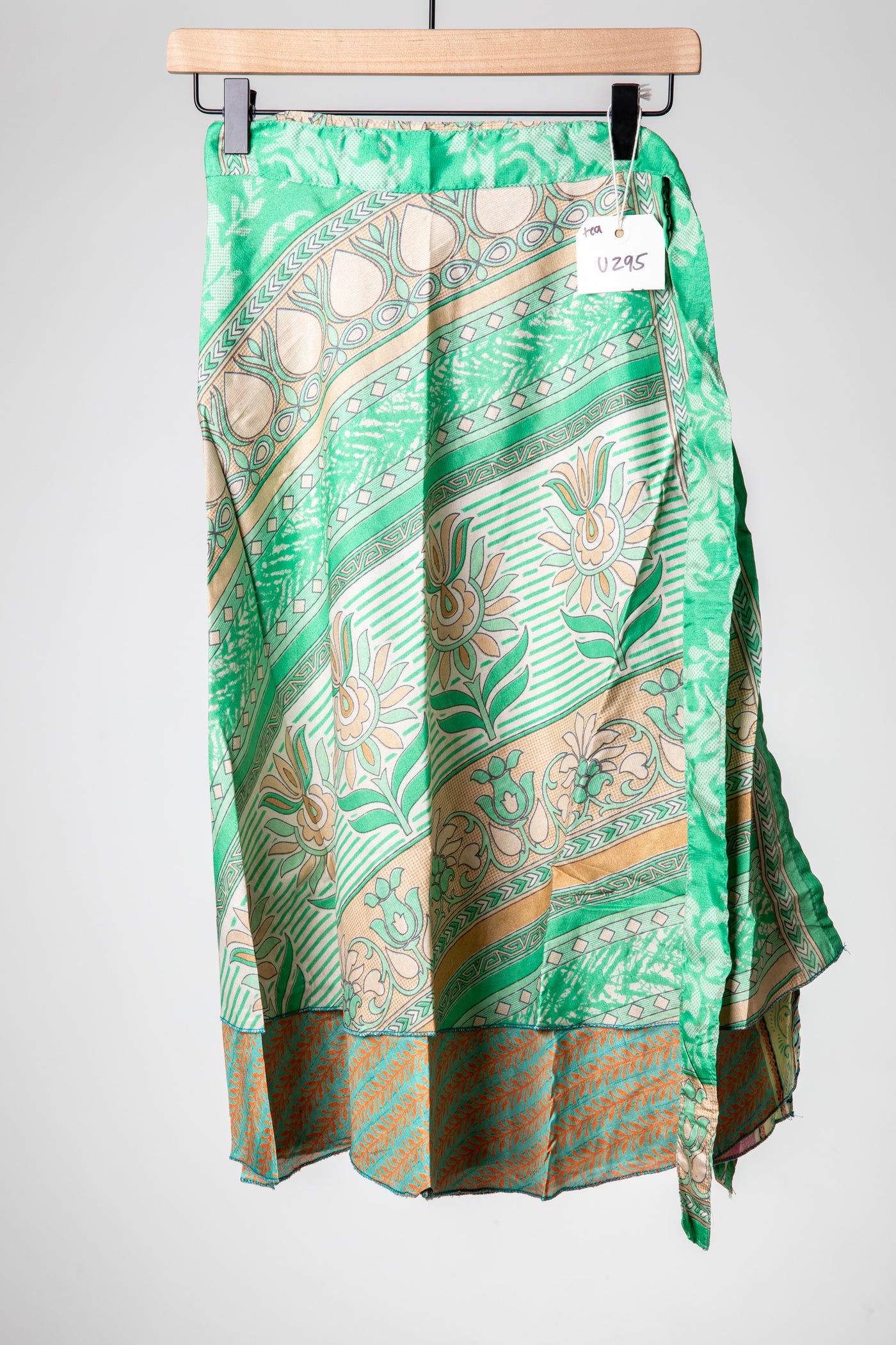 Tea Length Magic Skirt U295