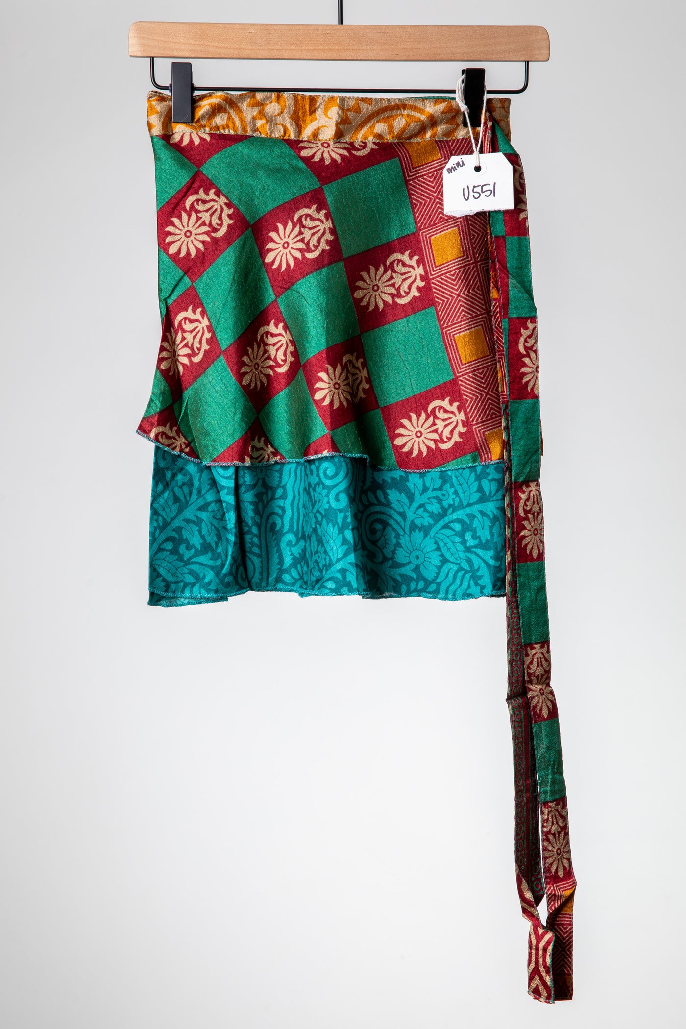 Mini Magic Skirt U551