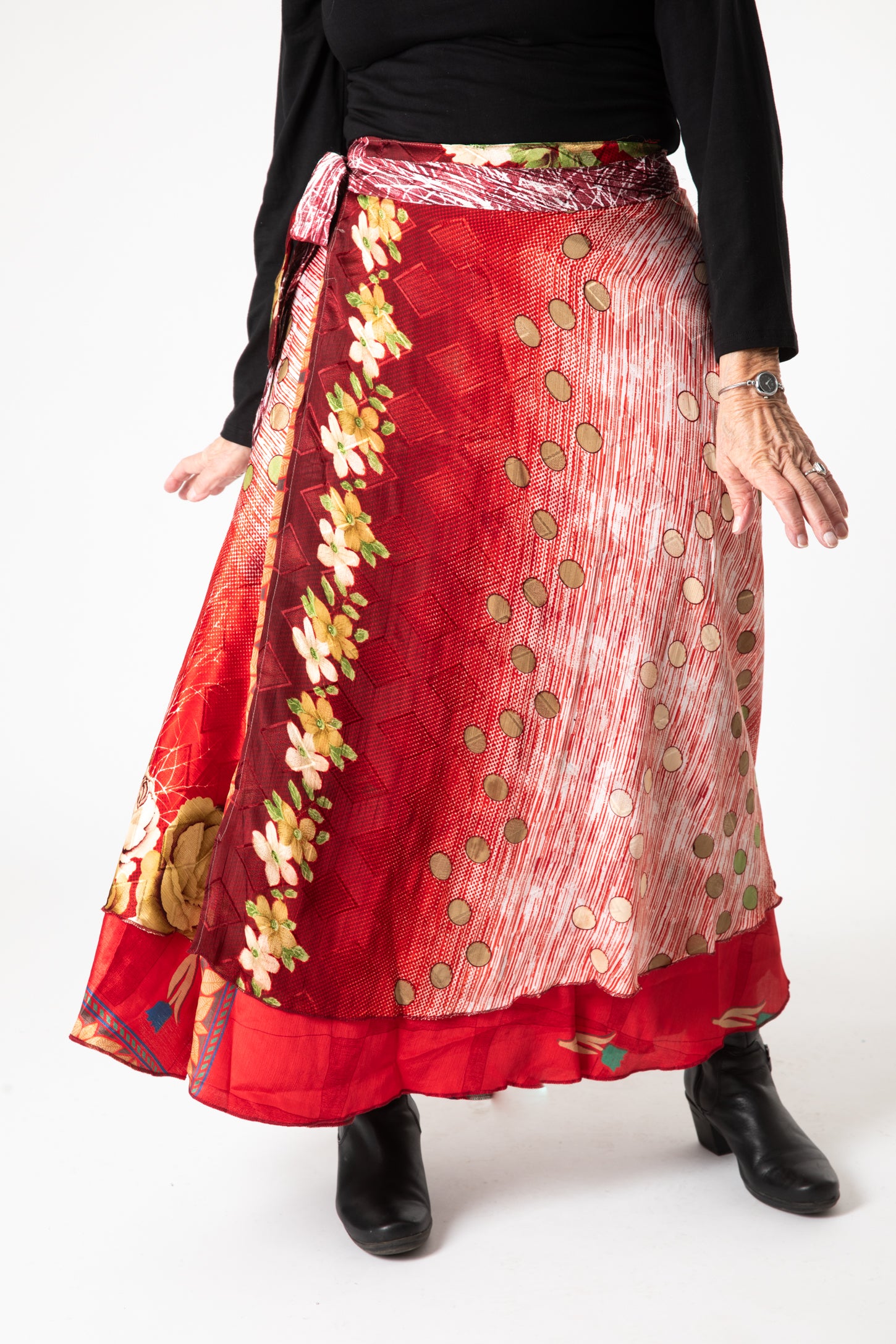Toni is wearing sari silk wrap skirt in fire on the mountain
