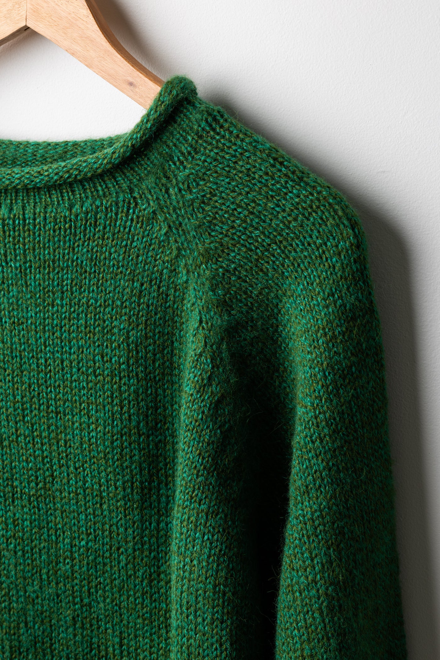 Classic Unisex Alpaca Wool Sweater in Irish Green
