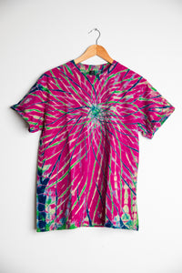 Spiral Tie Dye T-Shirt in Berry
