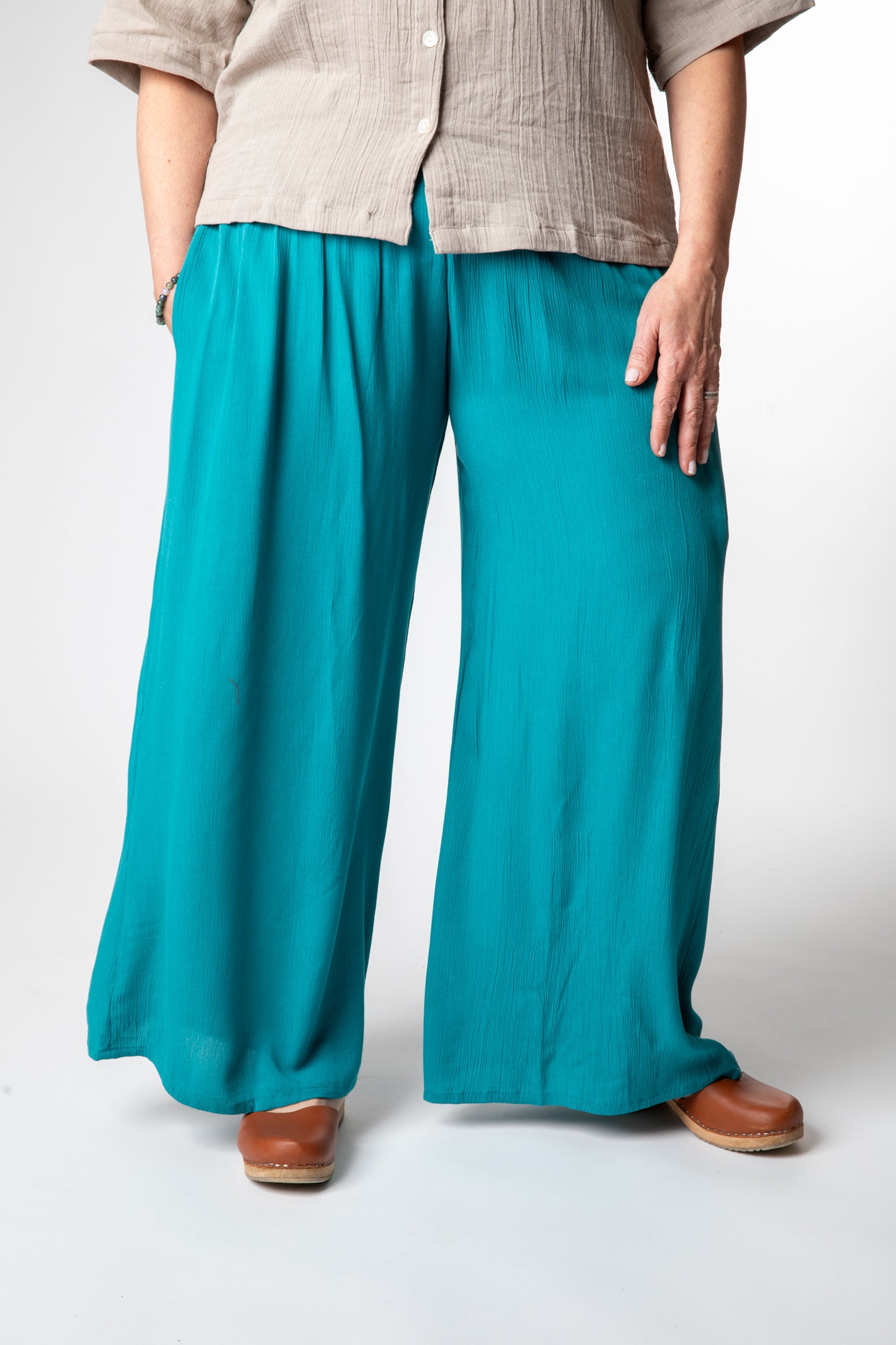 M04802-teal.jpg?v=1749747010