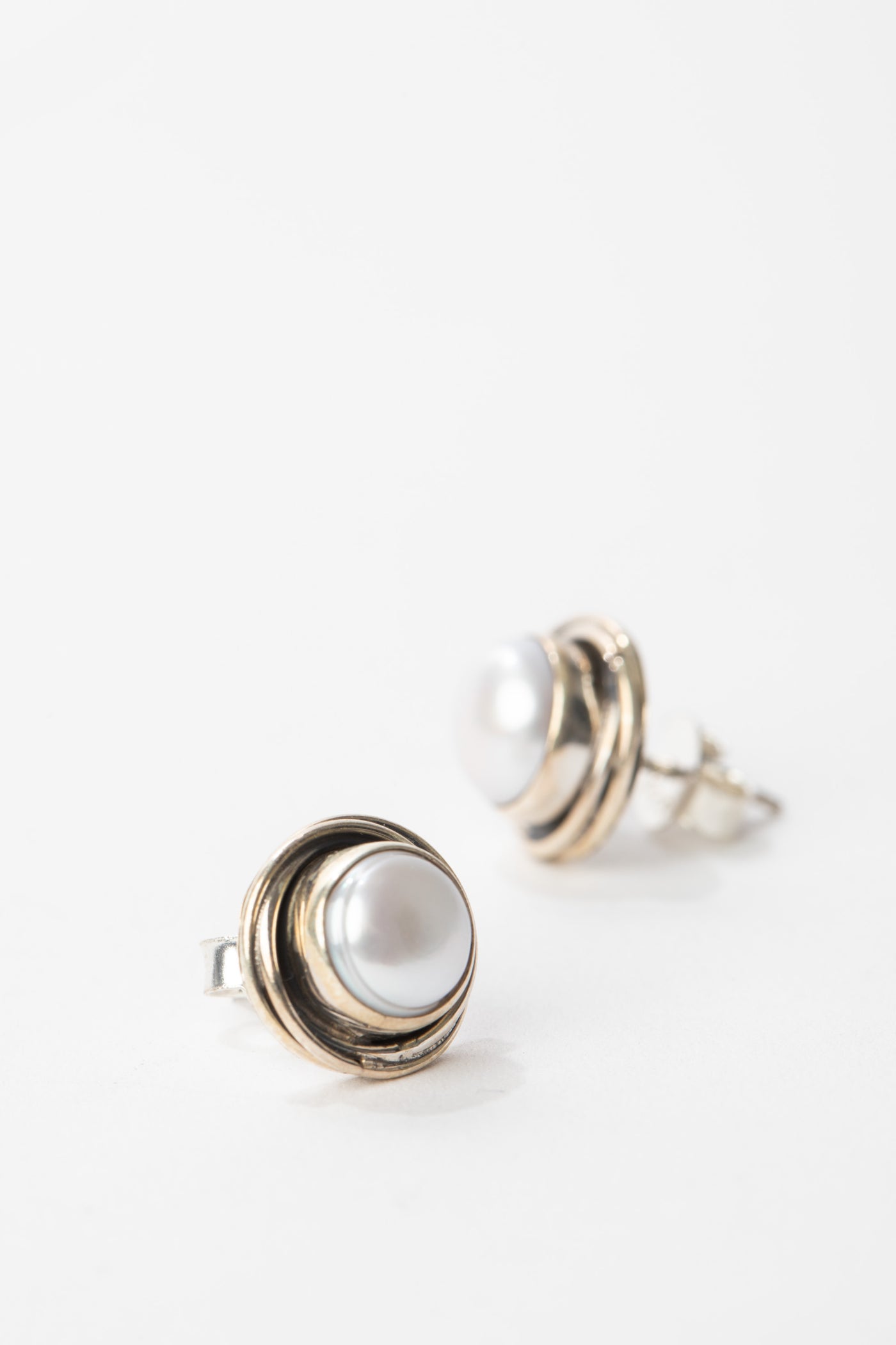 Whirlpool Gemstone Button Studs in Pearl