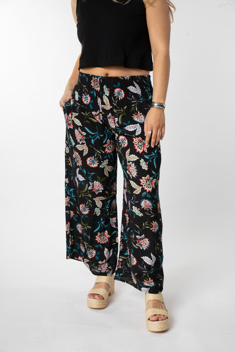 Sophie is wearing size S/M wide leg pants in night blooms