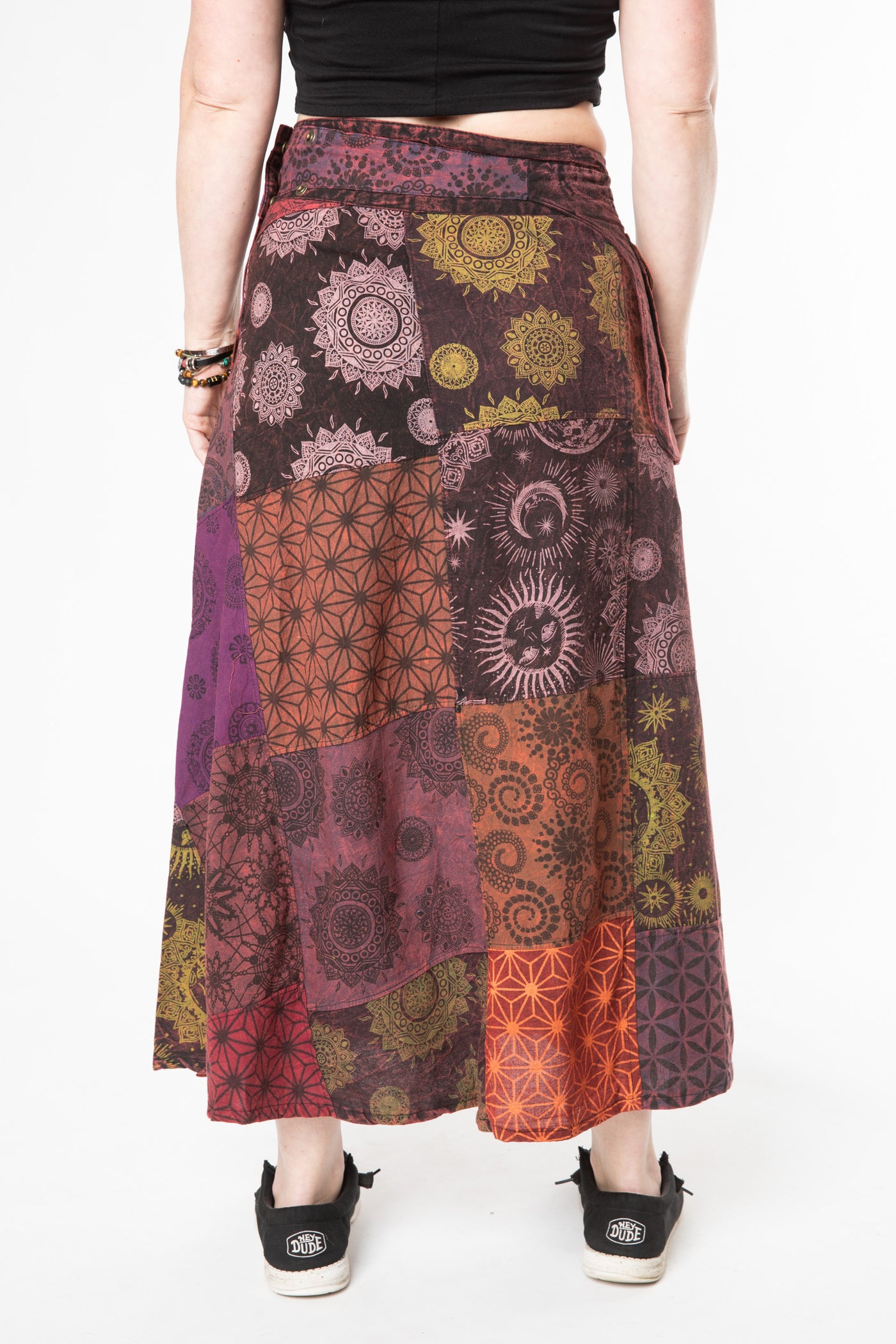 Margaret is wearing size S/M patchwork maxi skirt in maroon 
