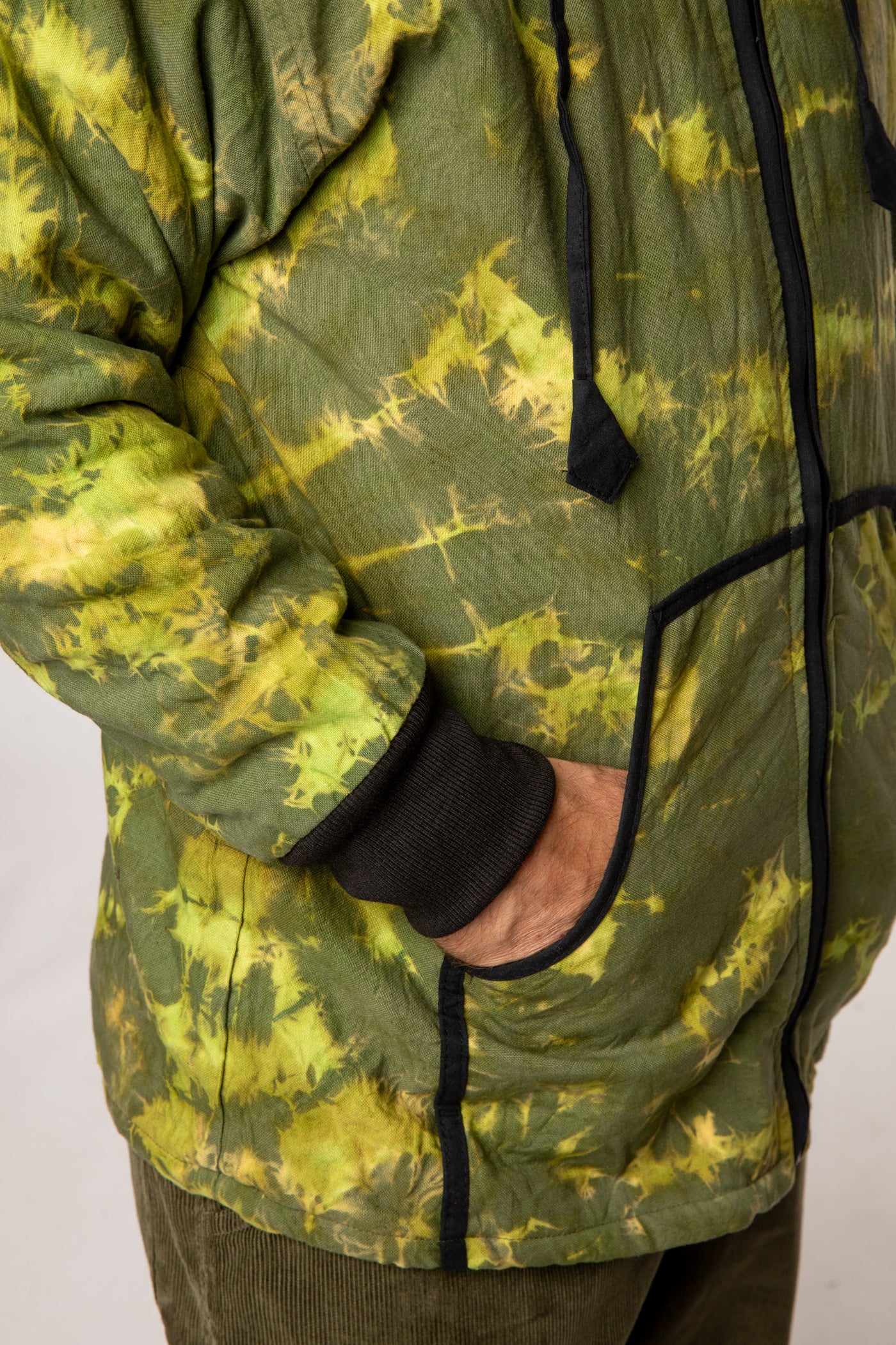 Harvey is wearing size M tie dye jacket in green