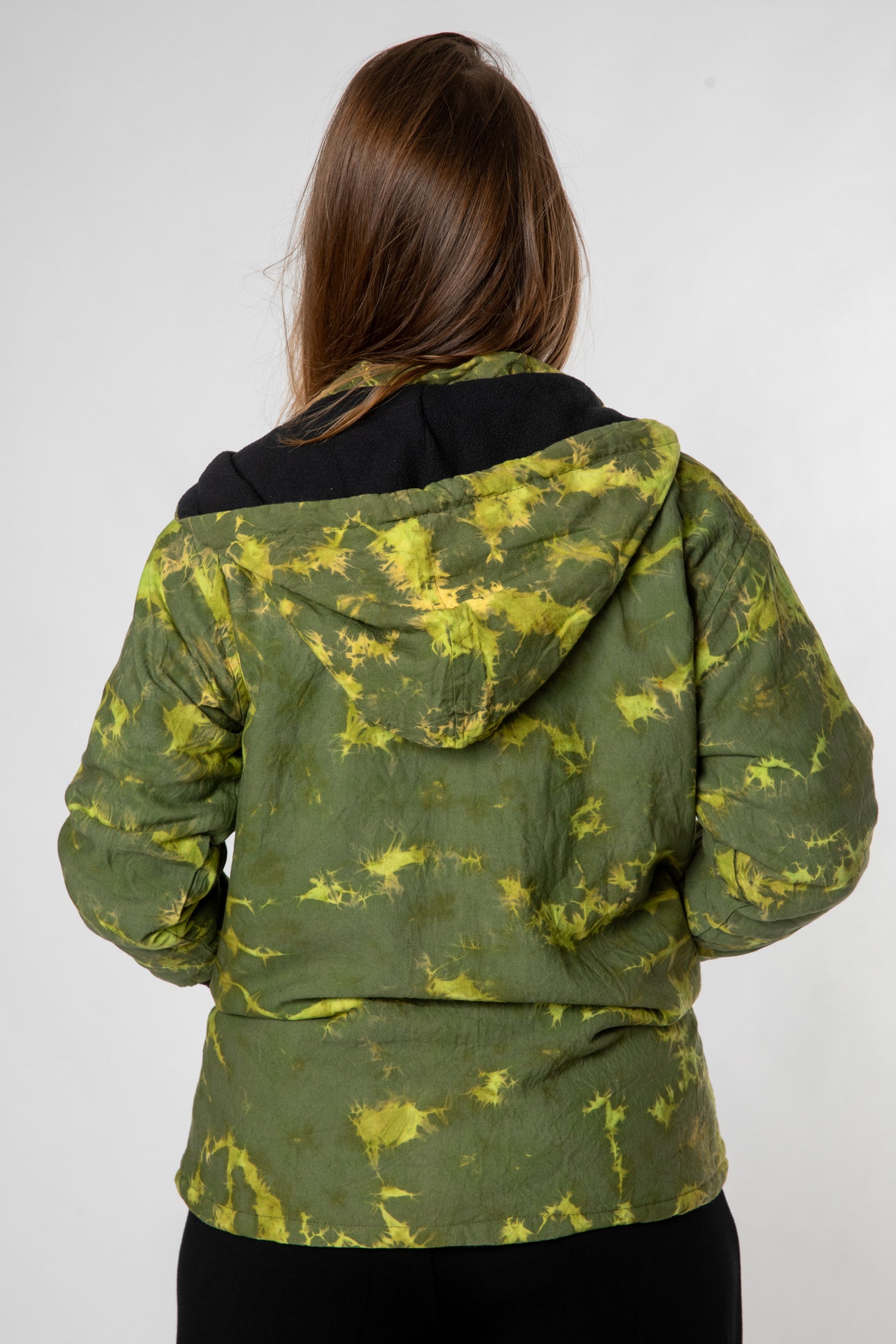Margaret is wearing size M tie dye jacket in green