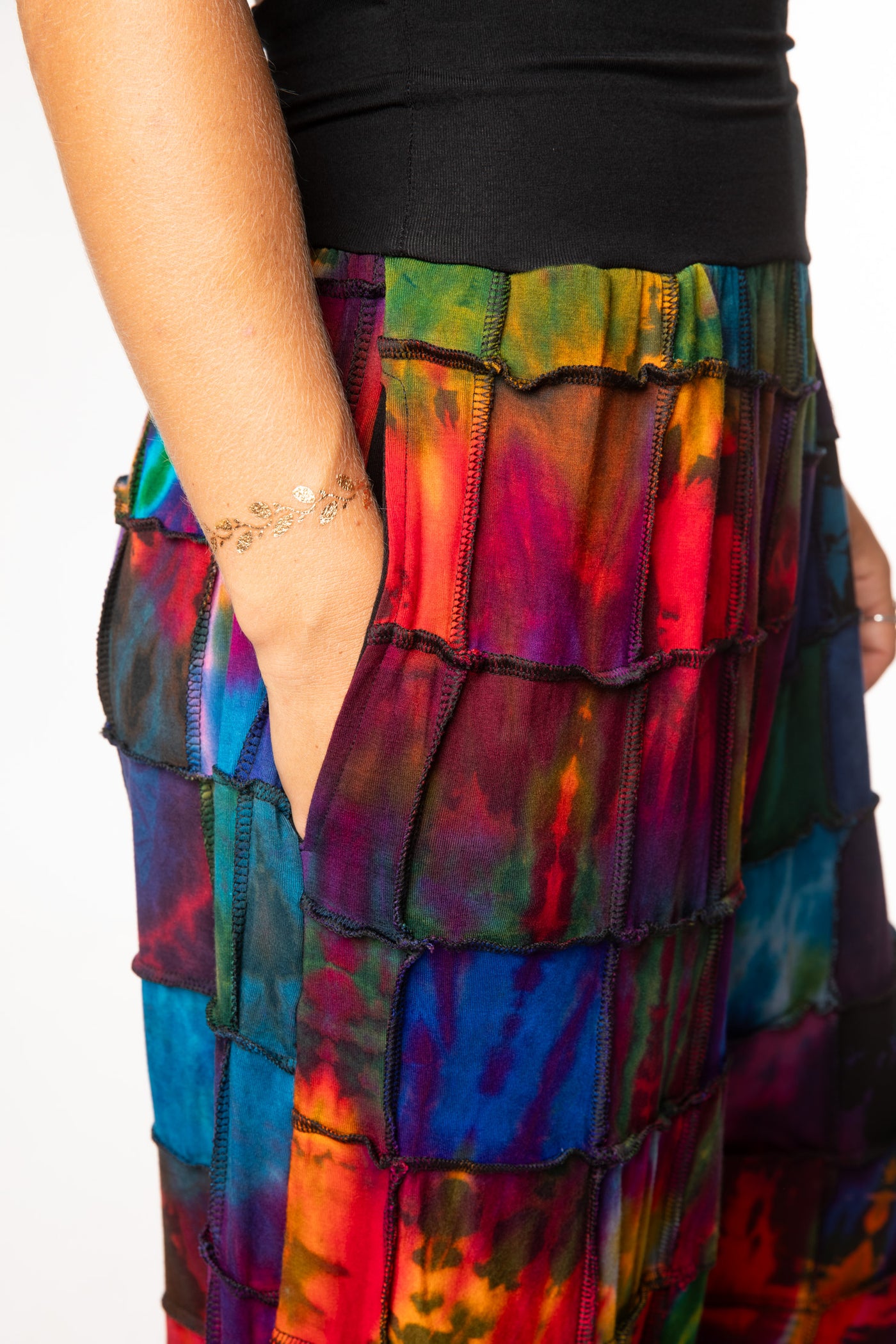 Sophie is wearing size S/M patchwork tie dye harem pants