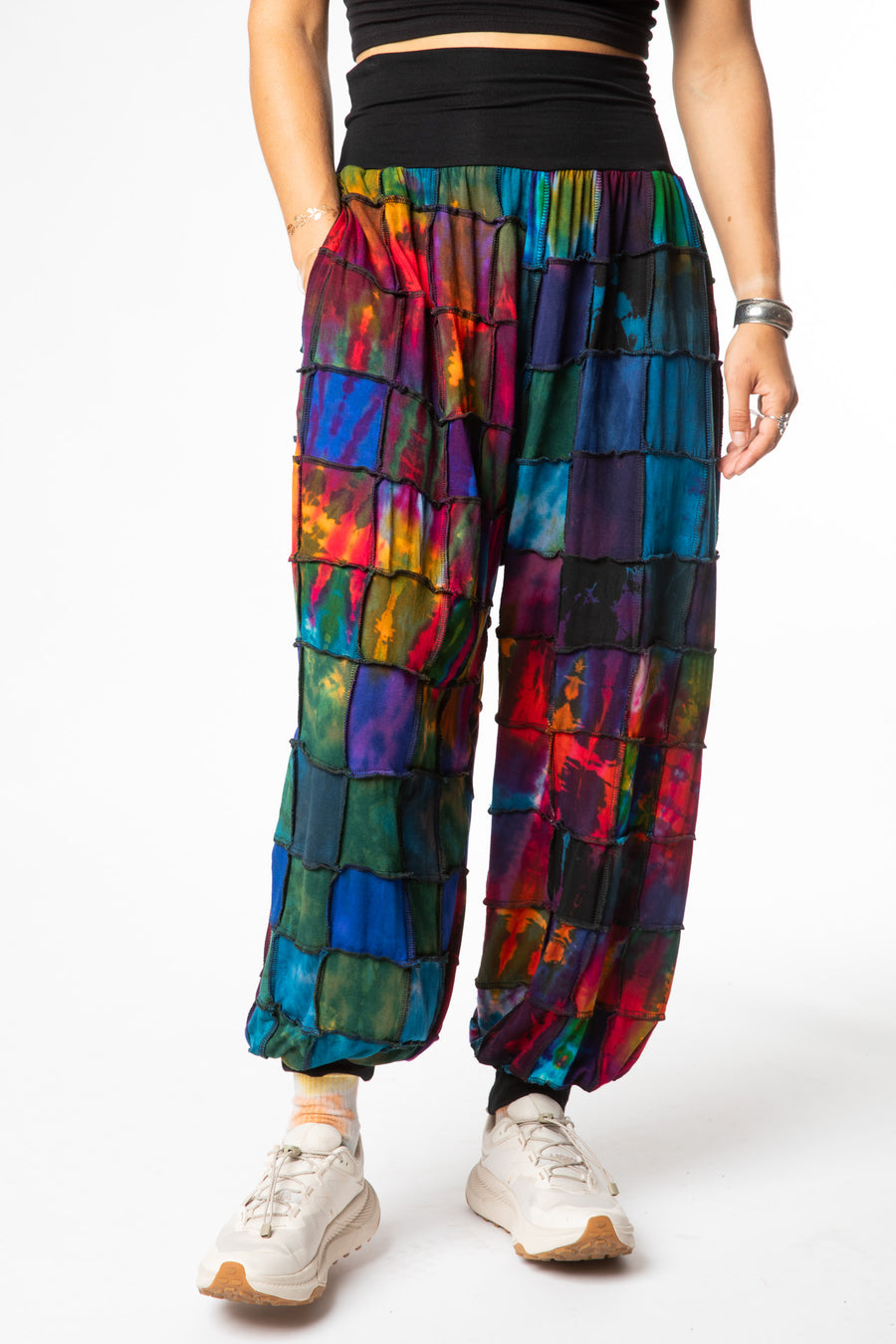 Sophie is wearing size S/M patchwork tie dye harem pants