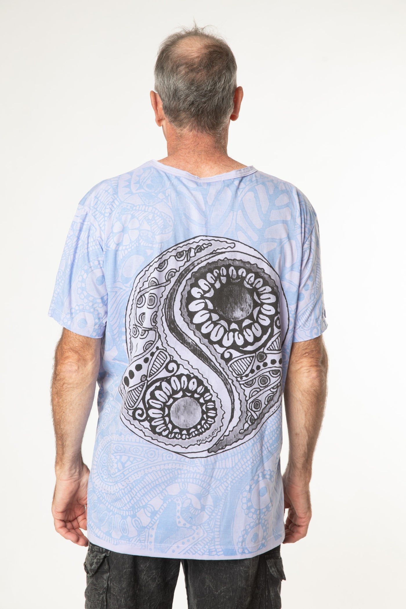 Ross is wearing size L yin yang t shirt
