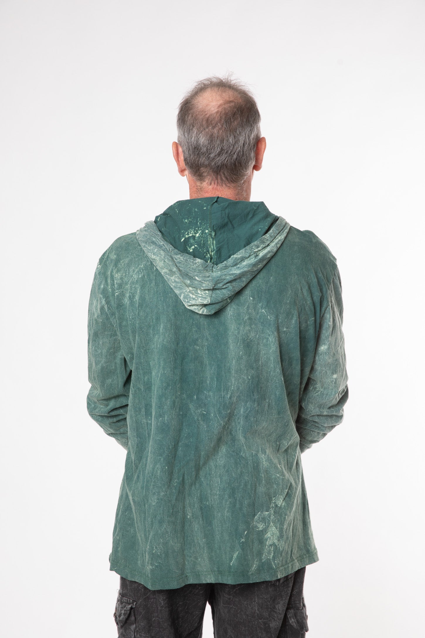 Ross is wearing size L Mexicali Blues lightweight hoodie in green