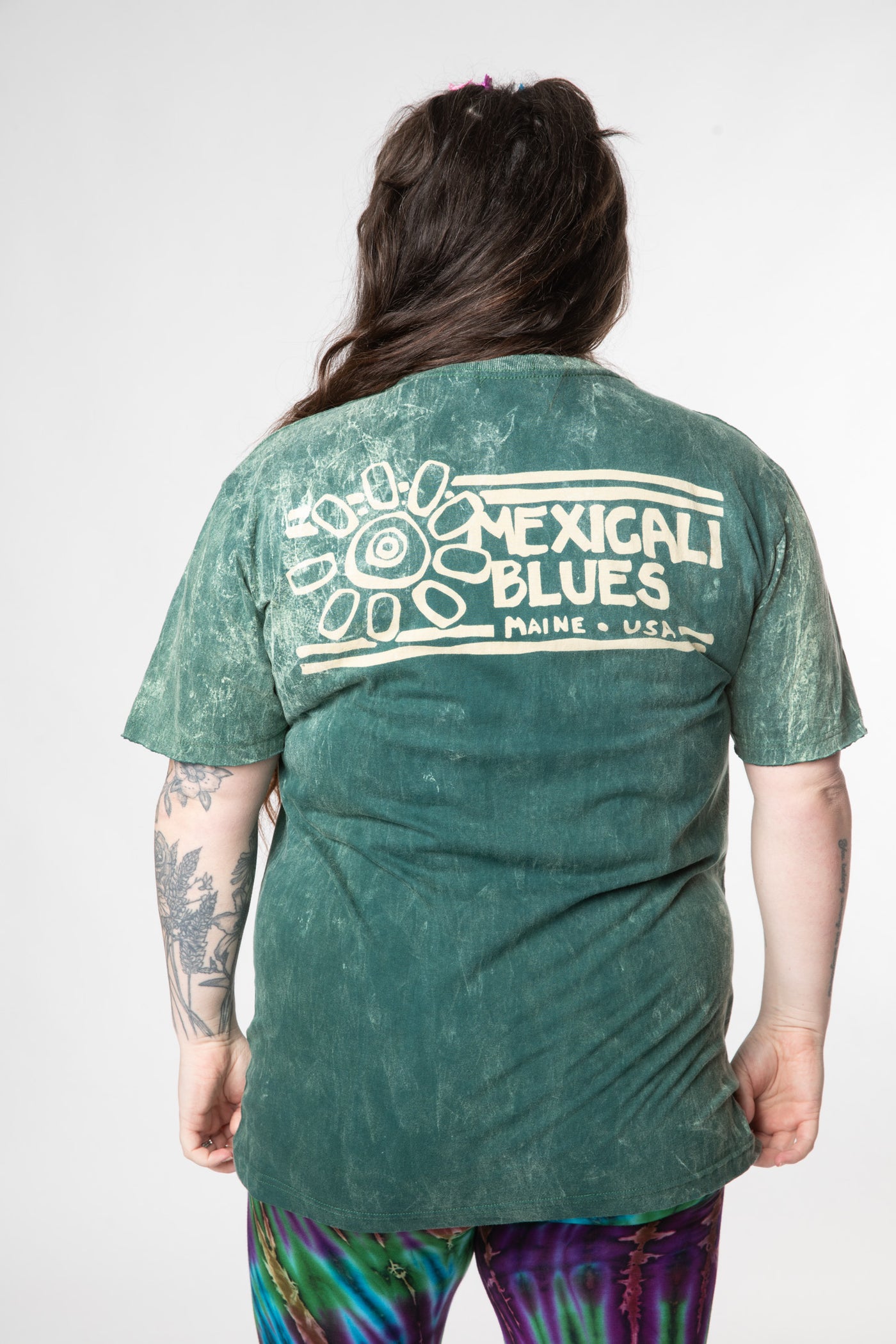 Desiree is wearing size L tree of life t shirt
