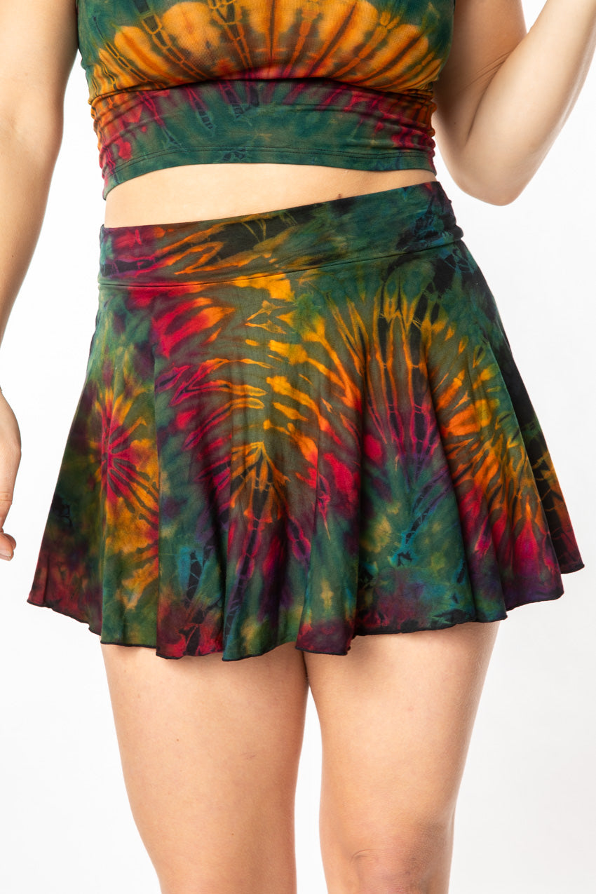 Sophie is wearing size S/M skort in green