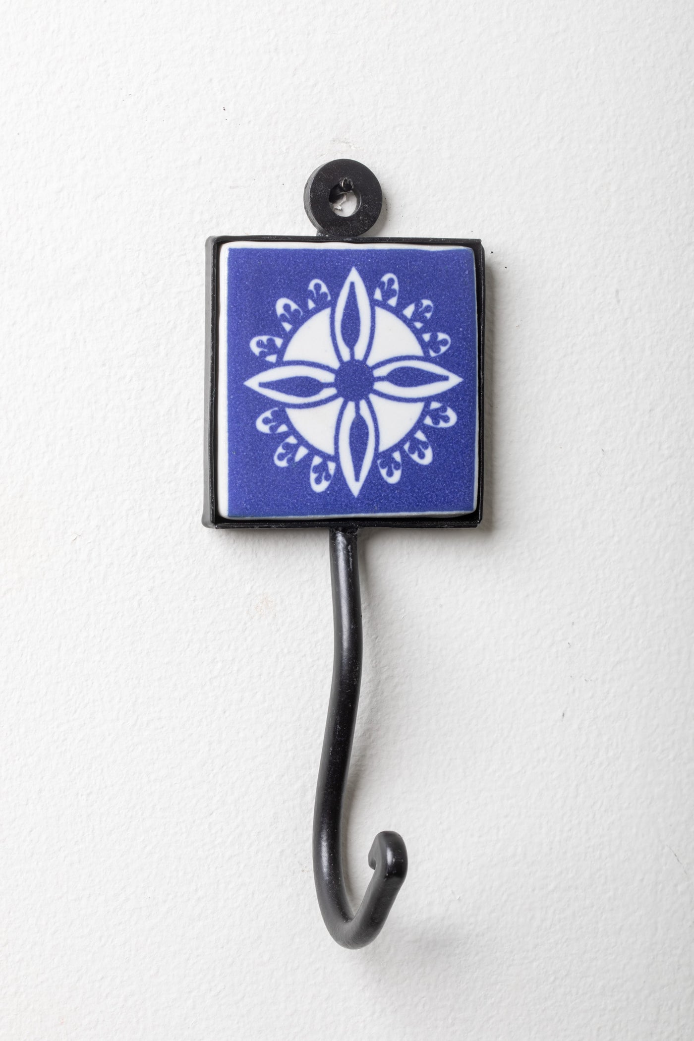 2x2 ceramic tile hook in blue flower blossom