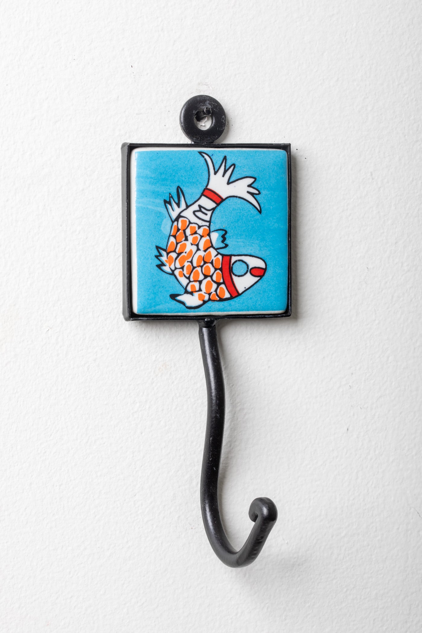 2x2 ceramic tile hook in single fish
