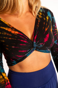 Sophie is wearing a S/M black tie dye crop top in Black Rainbow