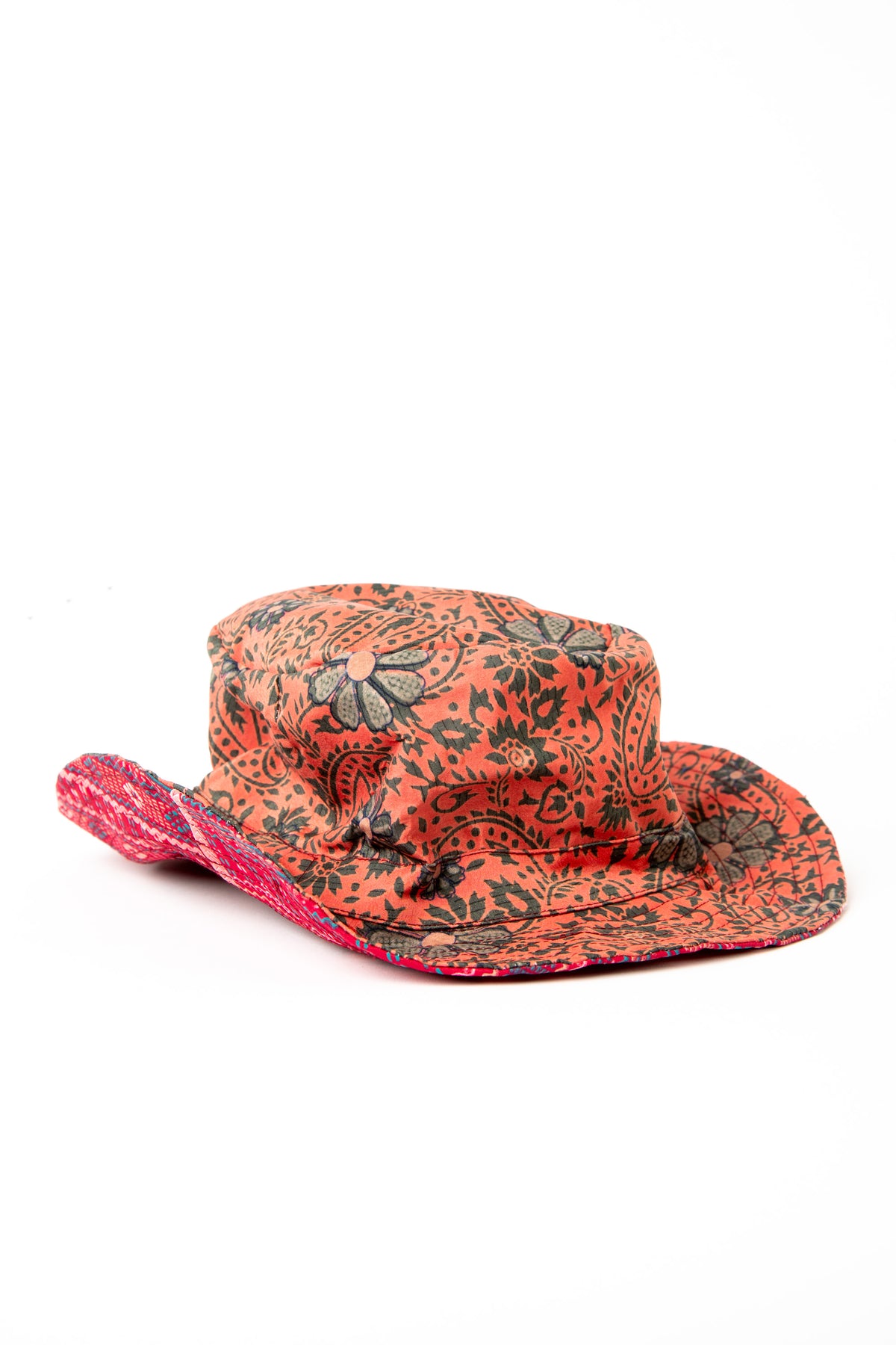 $320 TRICOT CHIC Solid Silk Bucket Hat. MADE IN ITALY*US XL Hilma silk bucket hat – Further Review main image 3