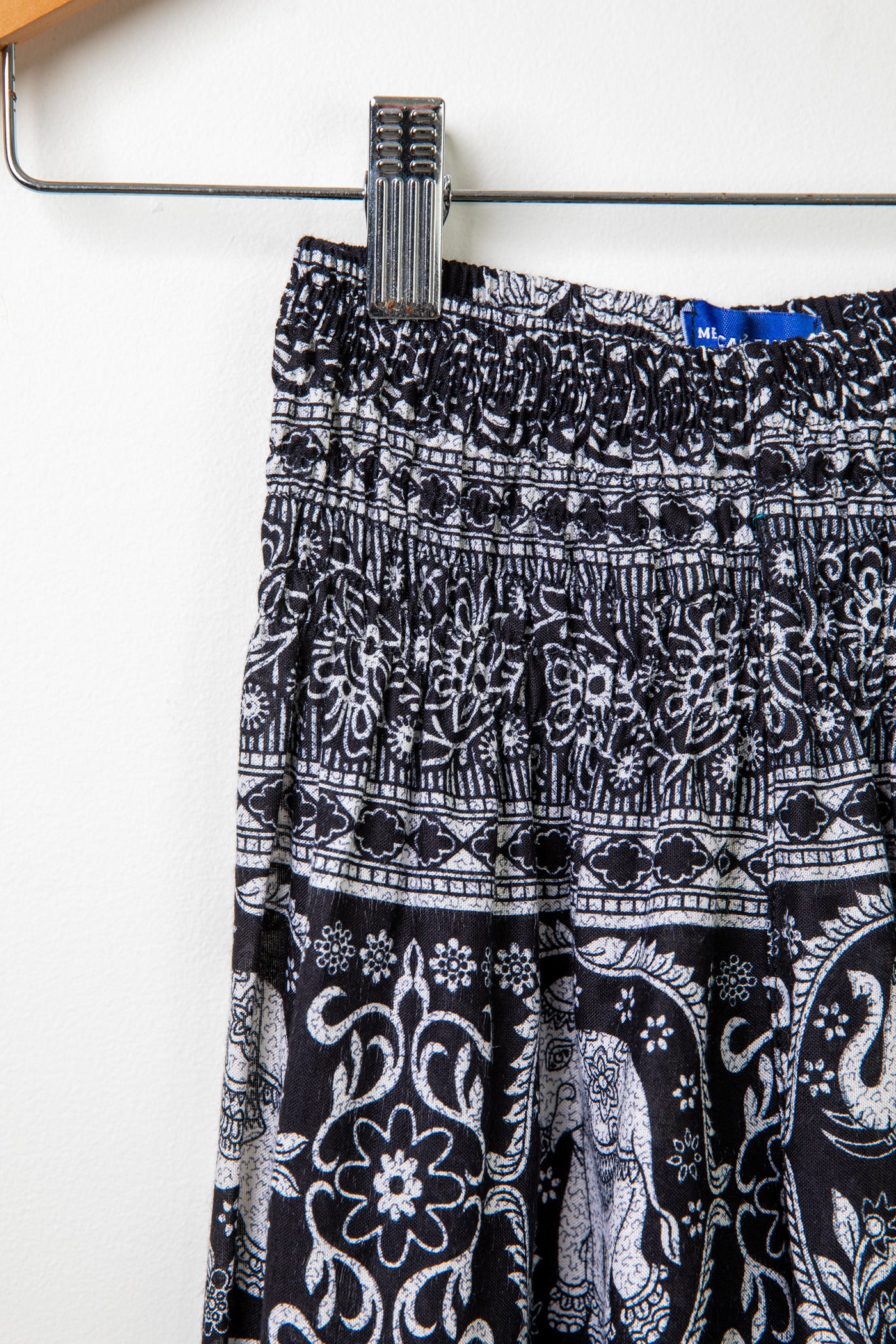 Kids harem pants in black