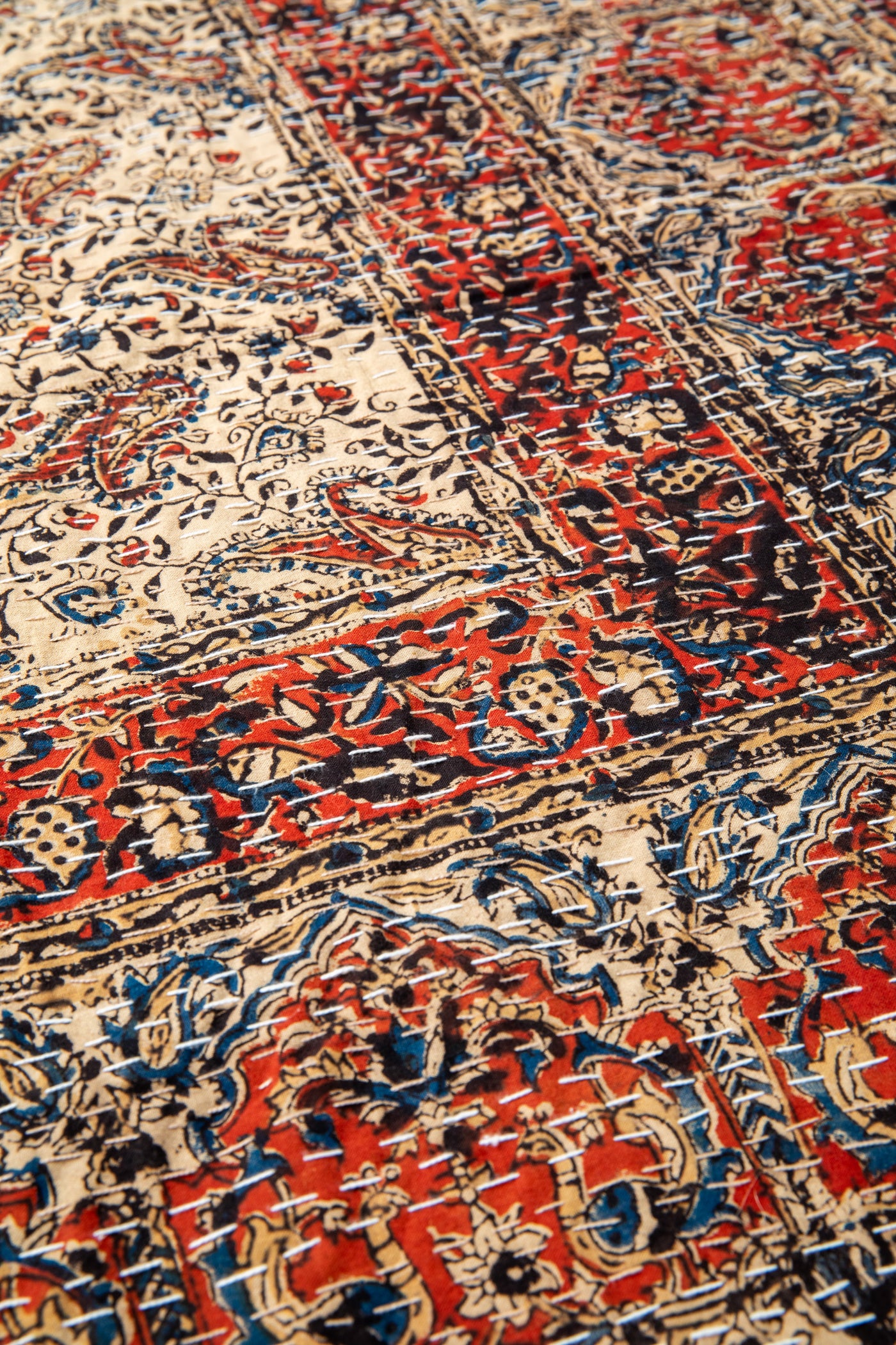 Block print bedspread in multicolor