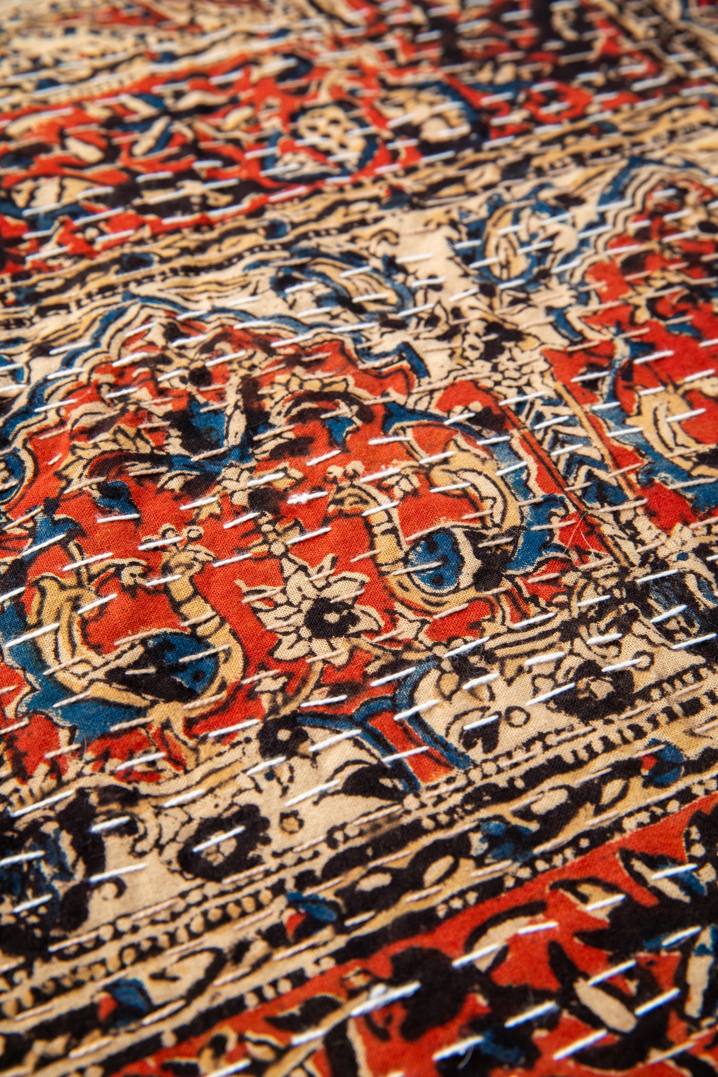 Block print bedspread in multicolor