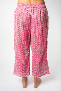 Colette is wearing Block Print Capri Pants in Pink