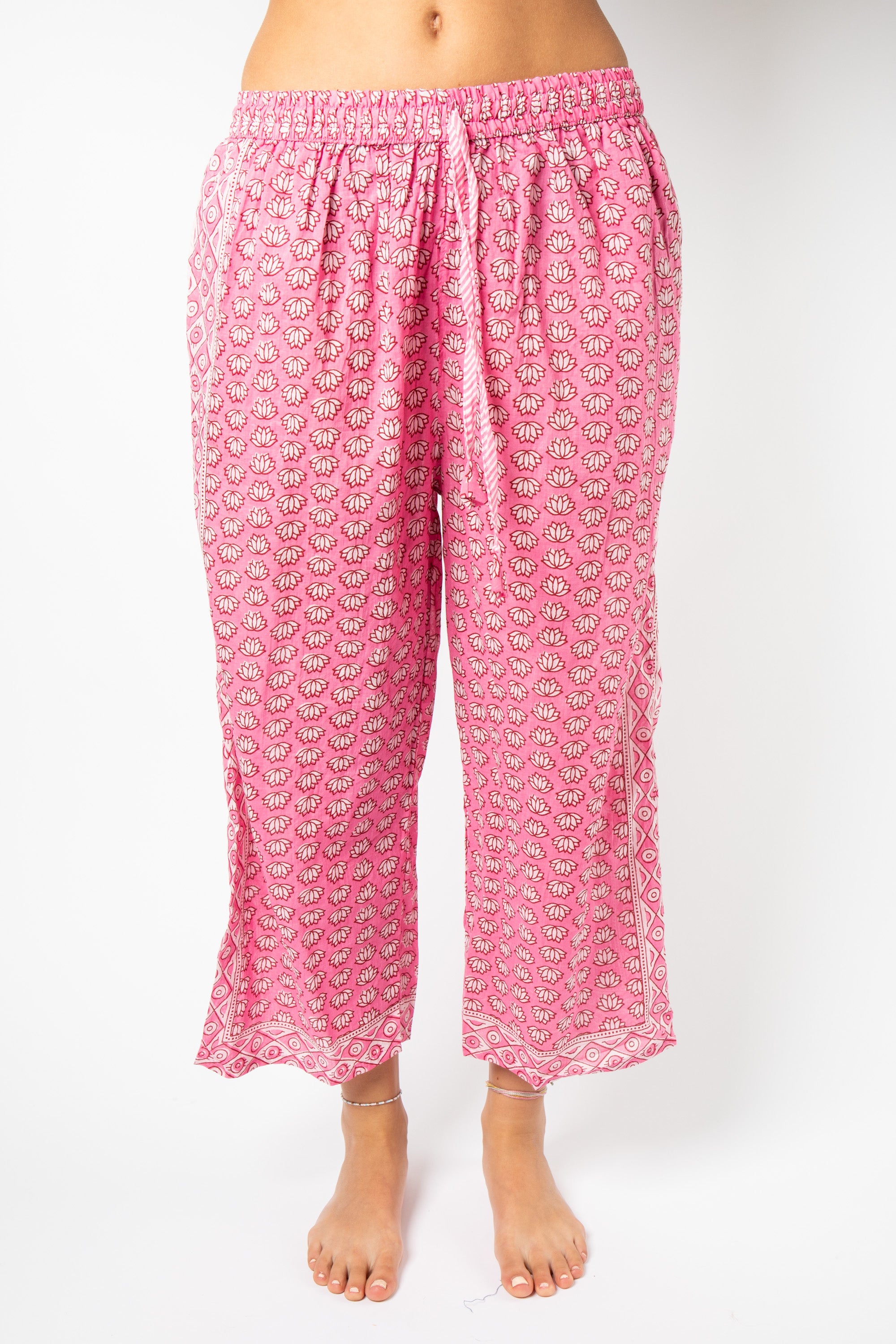 Kala Block Print Capri Pants | Casual Drawstring Pants · Mexicali