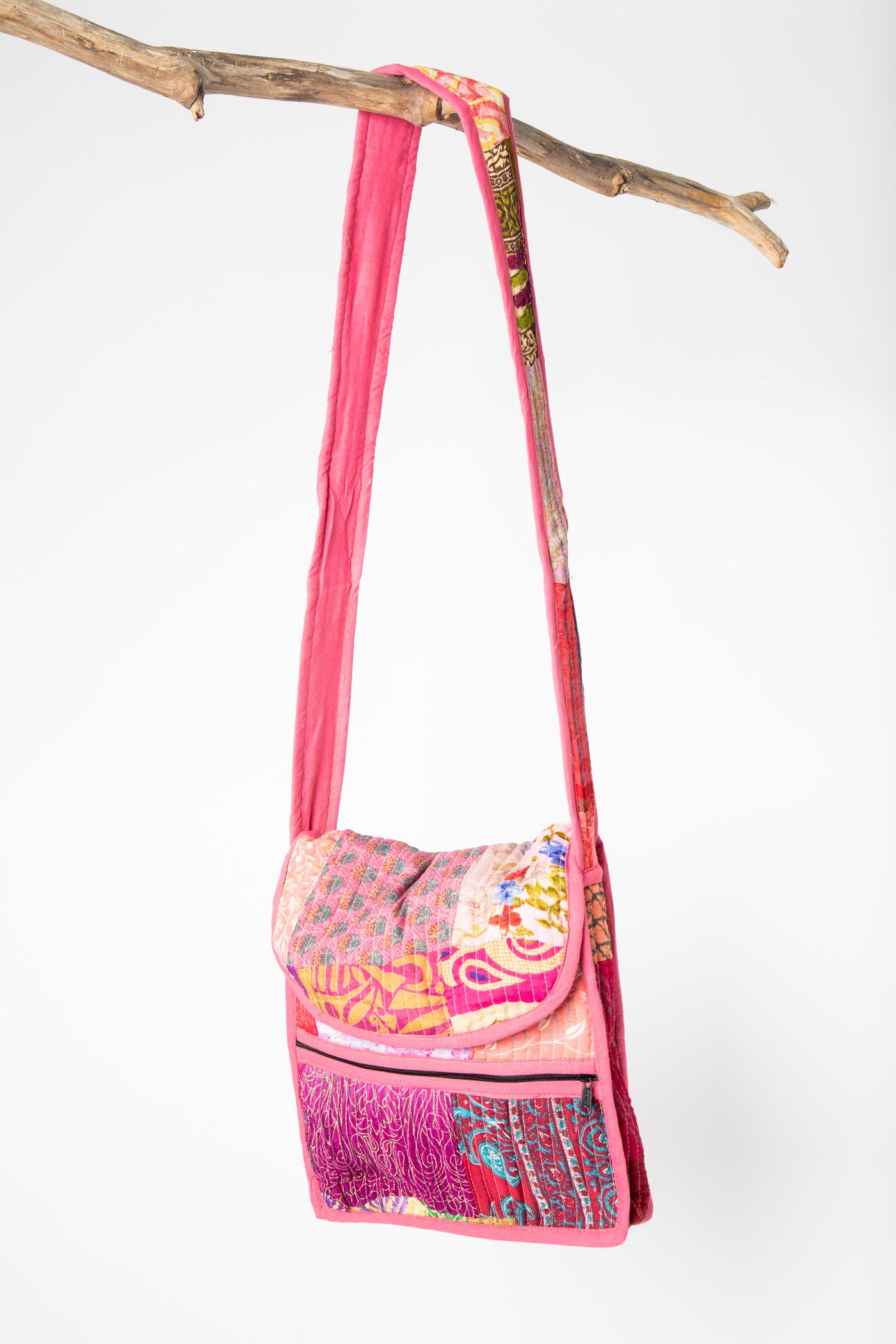 Patchwork Sari Silk Crossbody Bag in Pink