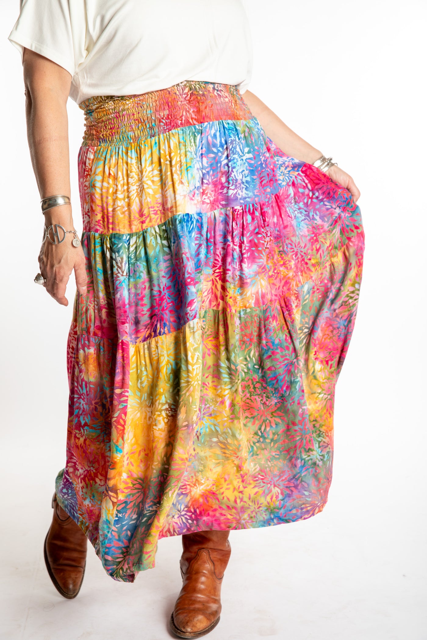 Susan wearing a S/M colorful patterned batik skirt in Cotton Candy