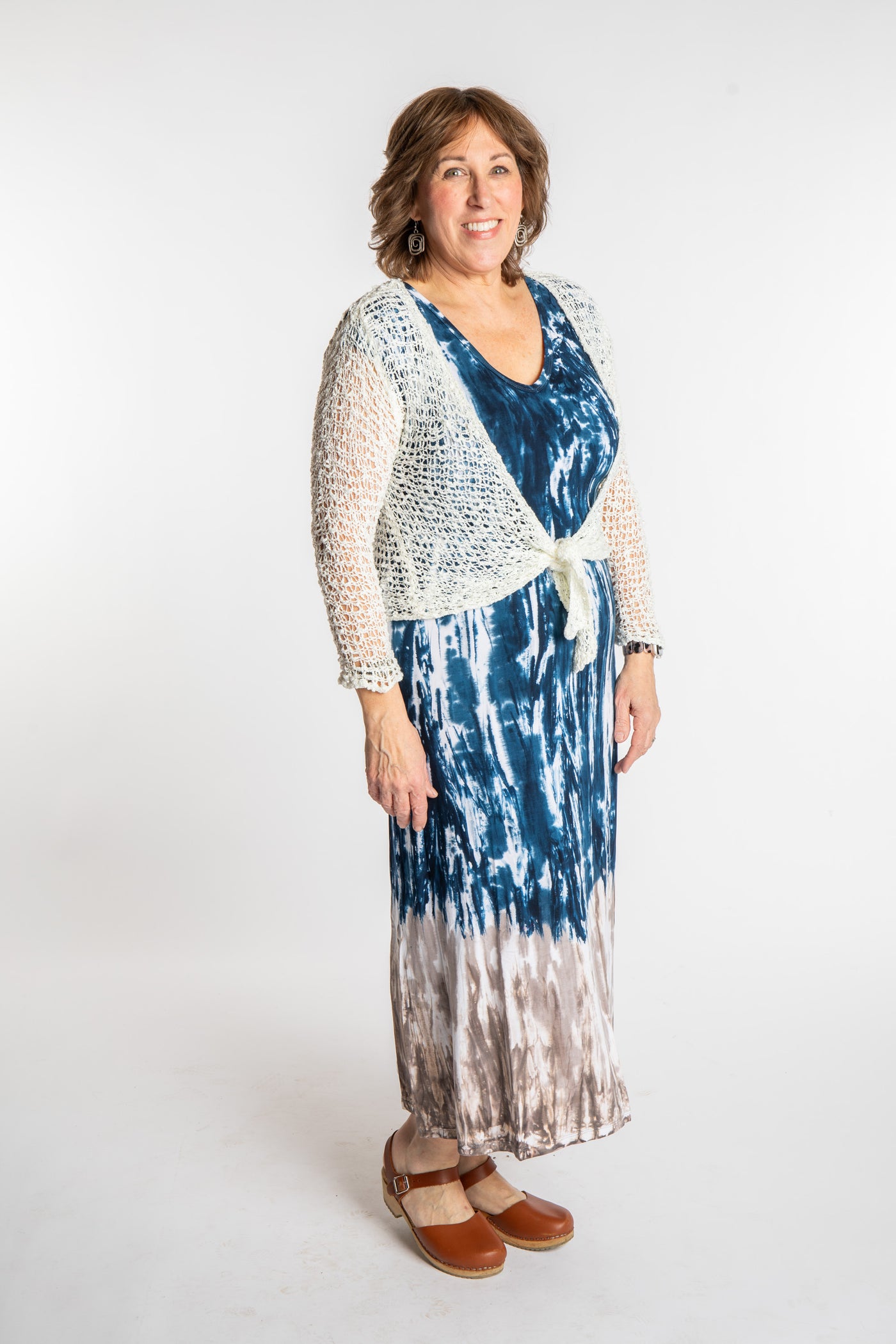Morgan is wearing the Indigo Tara Tie Dye Maxi Dress in size M