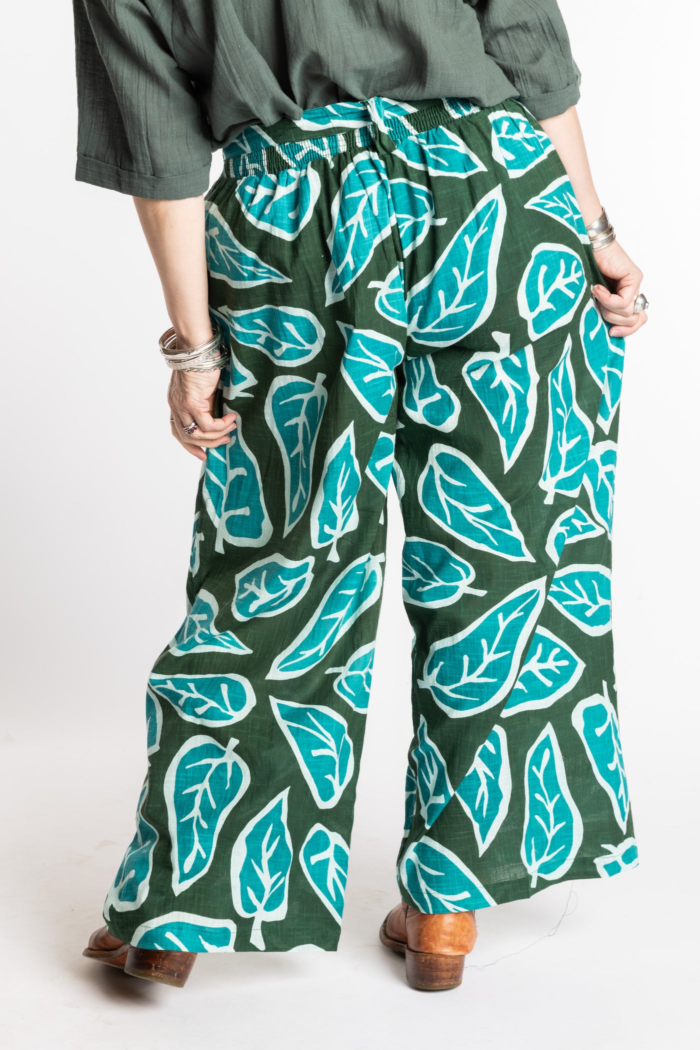 Susan is wearing the L/XL green leaf Wide Leg Boho Cotton Pants