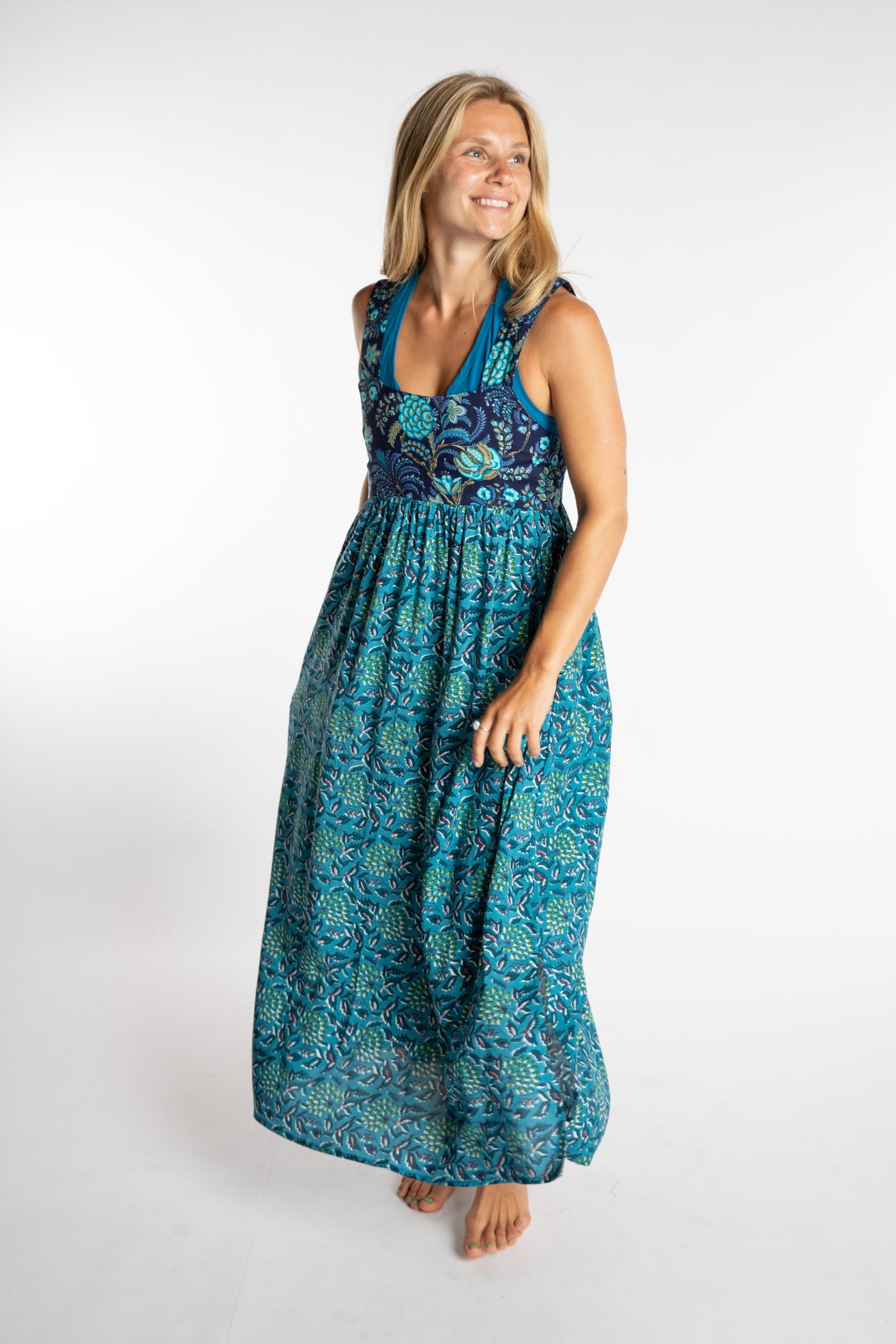 Flora Fusion Maxi Dress Flora Fusion Maxi Dress