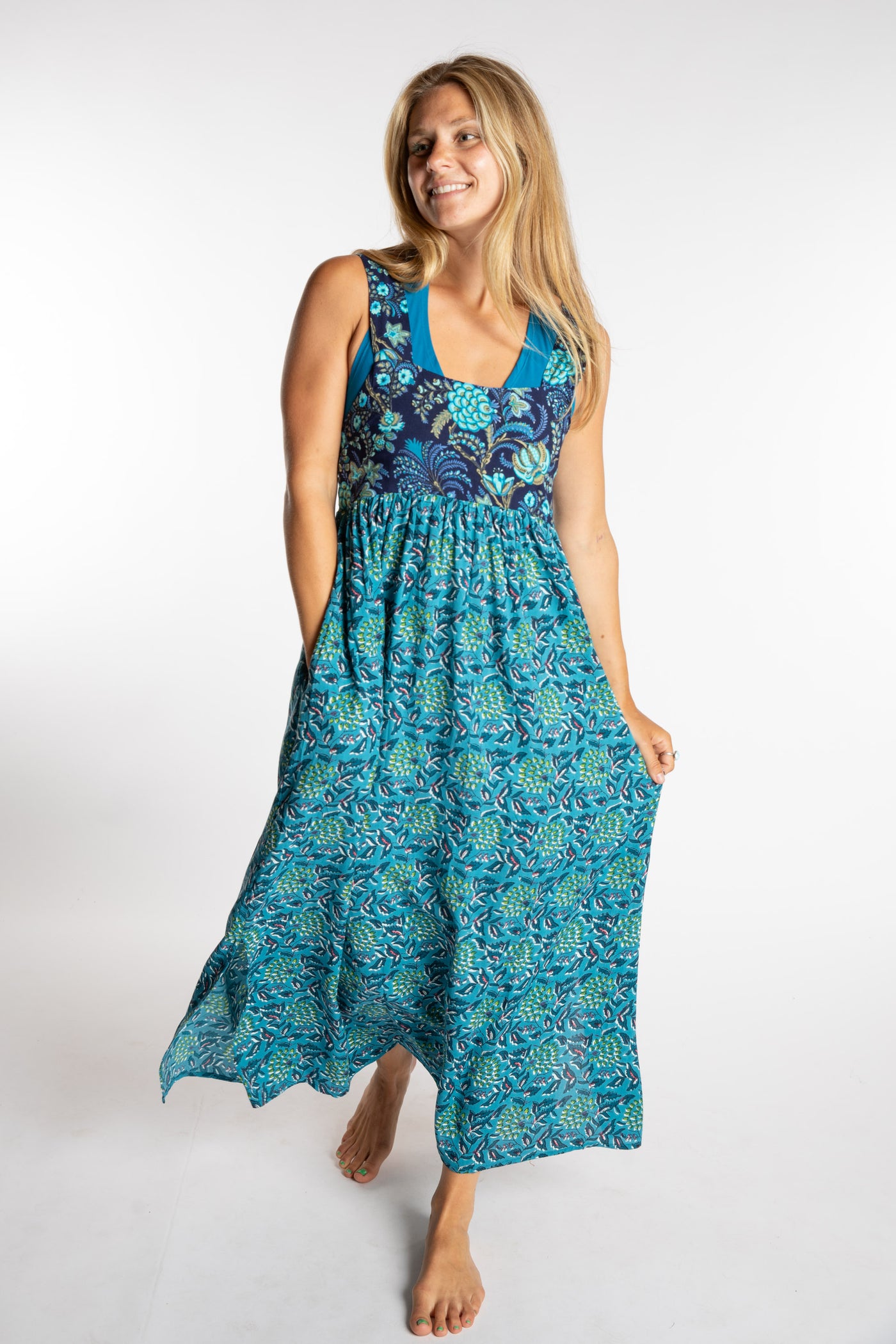 plus size navy blue dress with sleeves Adrianna Papell Plus Size Knit Crepe Sheath Dress main image 0