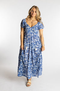 Sophie is wearing the size S/M Blue floral Amara Cotton Maxi Dress