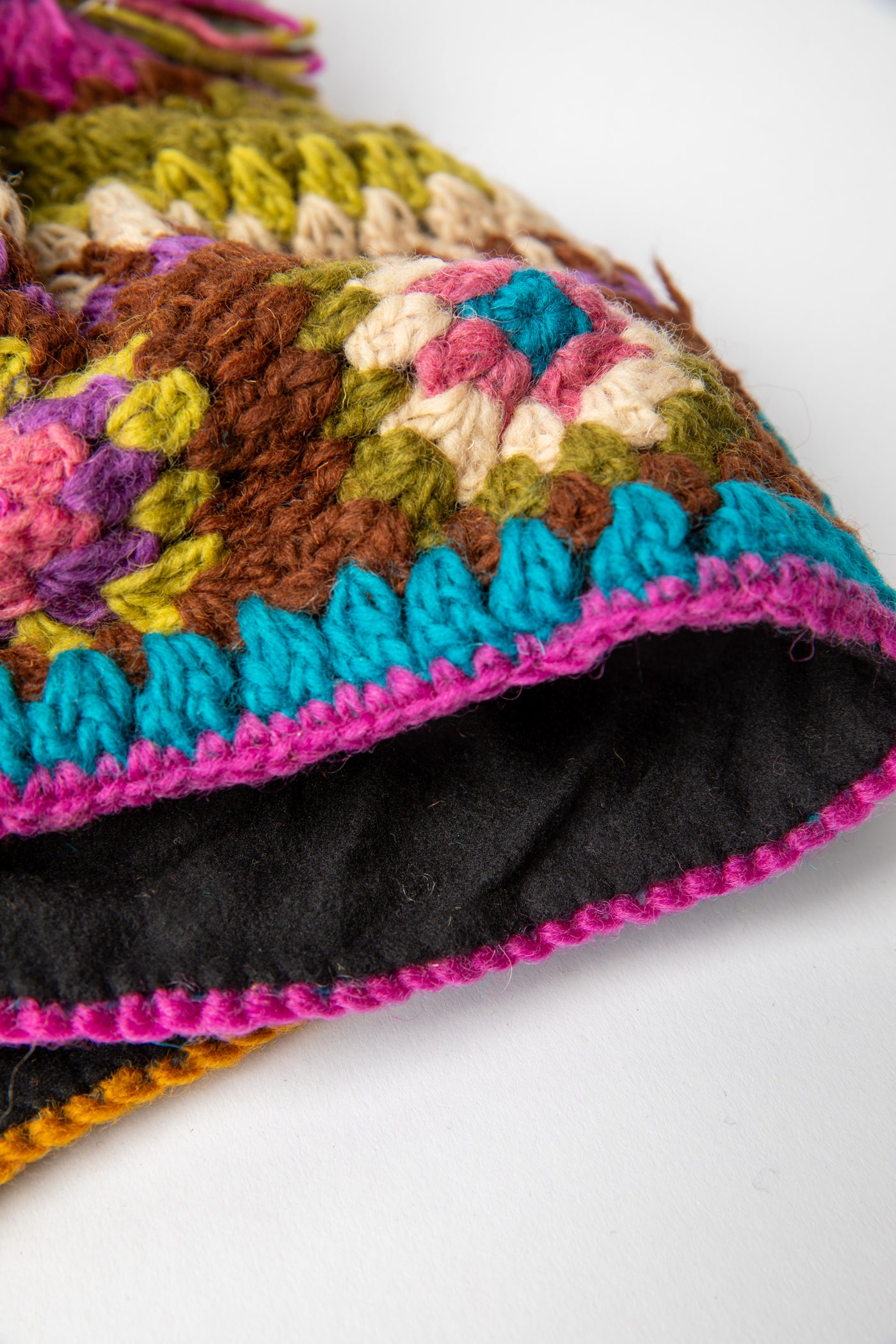 Granny Square Wool Pom Pom Hat in turquoise