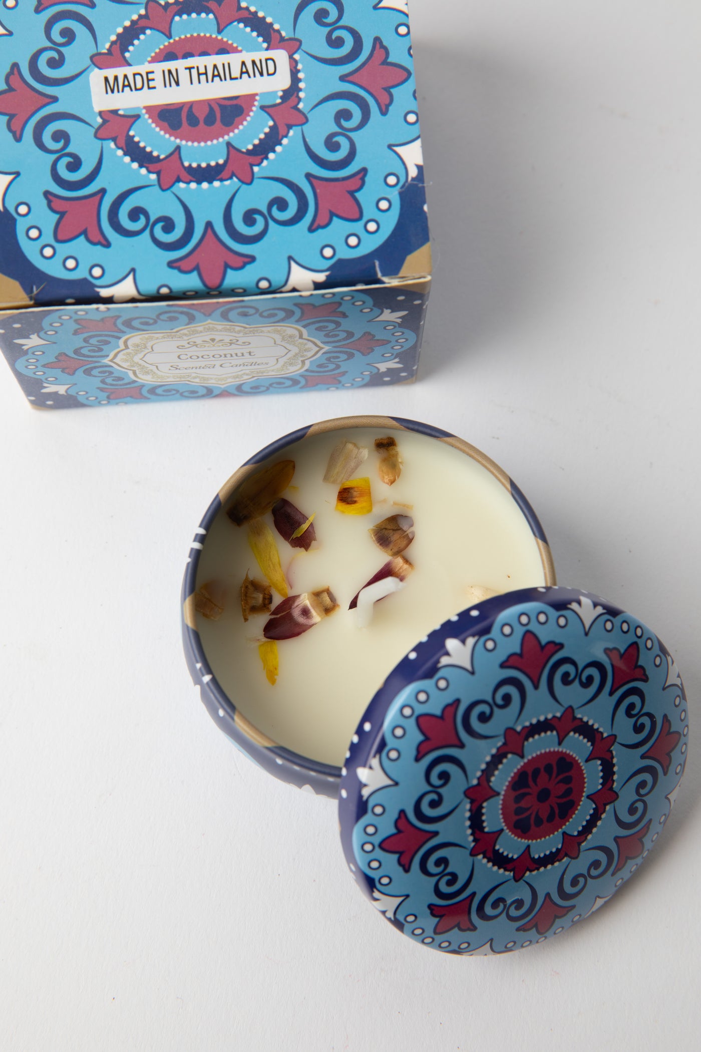 Mandala Travel Tin Candle in scent Coconut