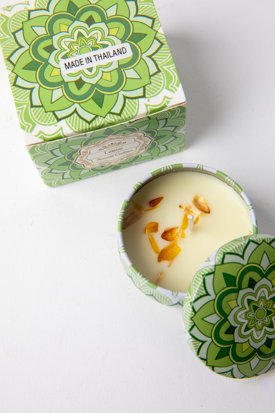 Mandala Travel Tin Candle in scent Lemon