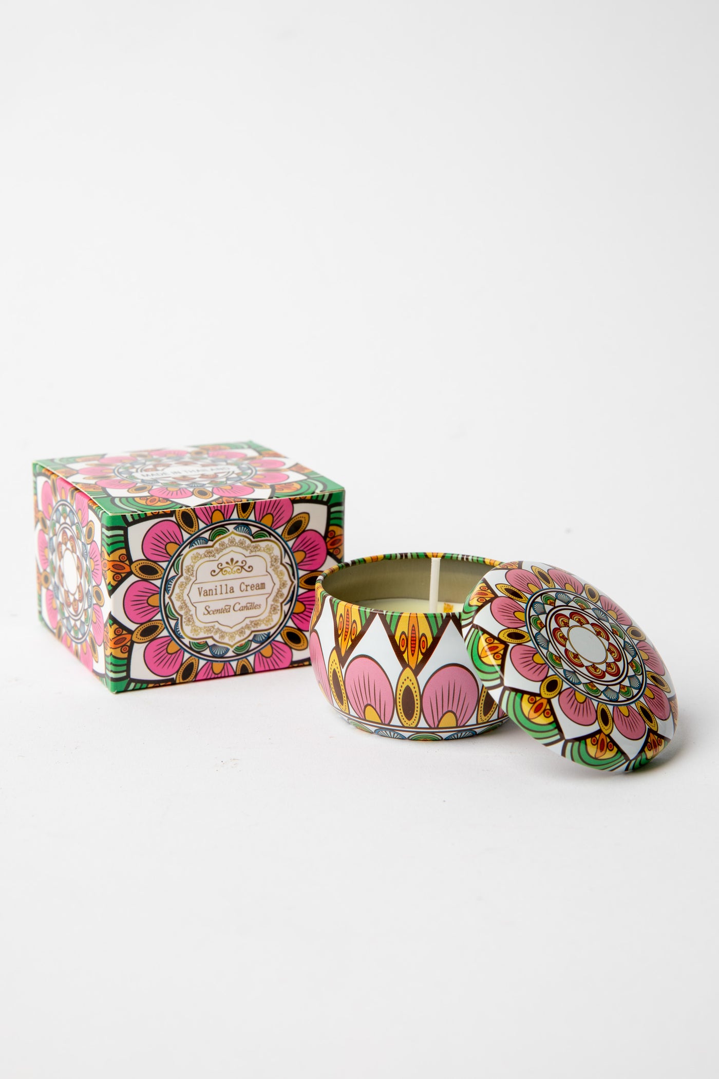 Mandala Travel Tin Candle in scent Vanilla Creme
