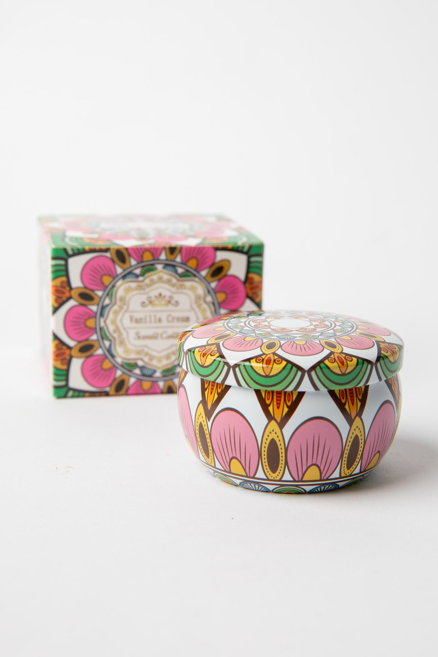 Mandala Travel Tin Candle in scent Vanilla Creme