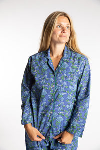 Sophie is wearing the Blue Blooms Jaipur Printed Pajama Set in S/M