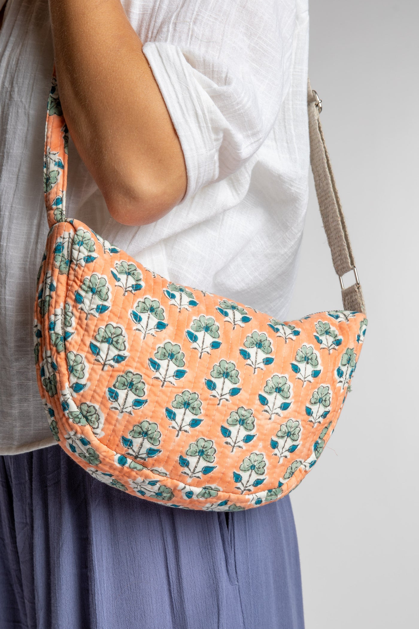 Quilted Cotton Boho Purse in pink Dusty Coral floral block print
