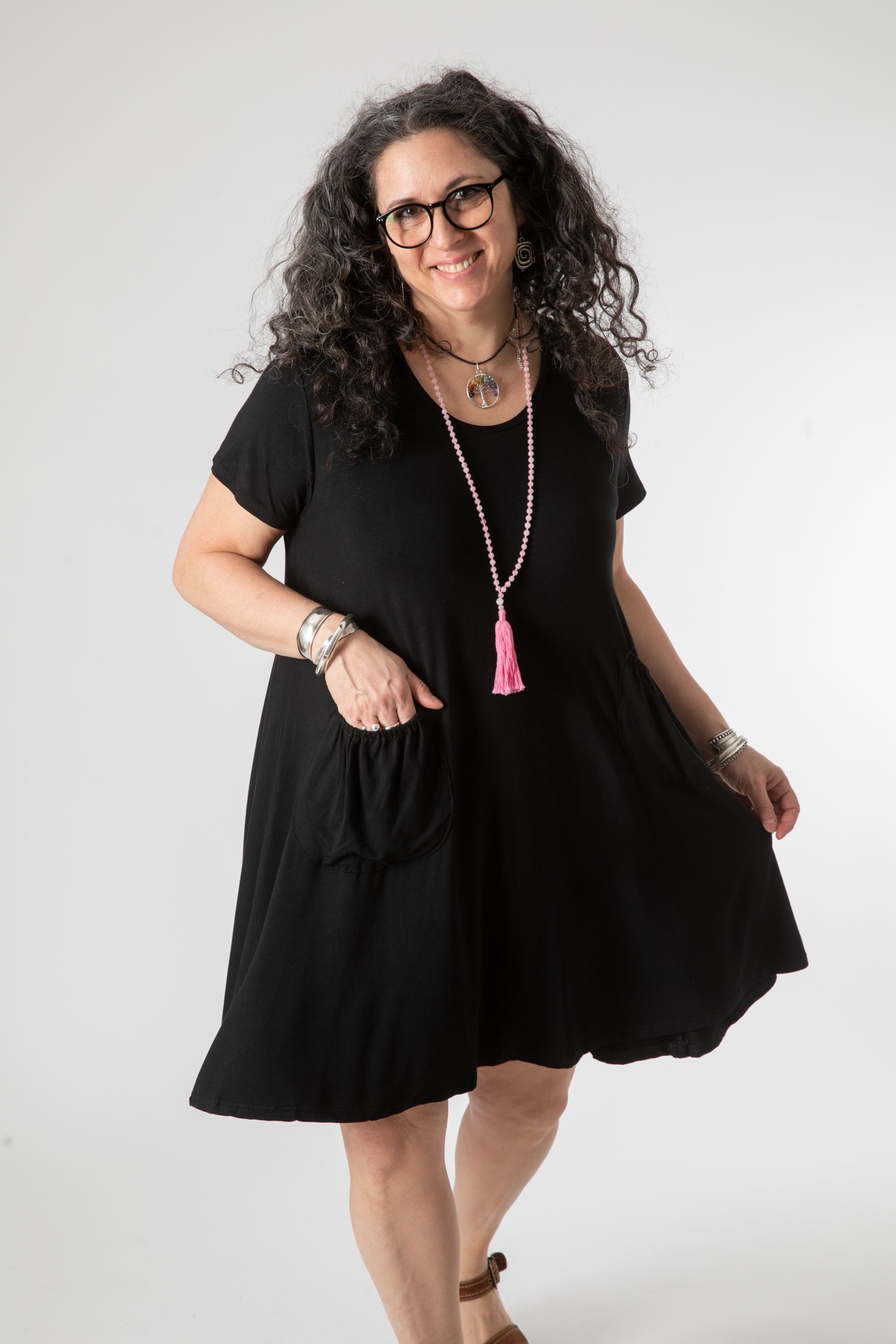 Short sleeve shift dress with pockets hotsell