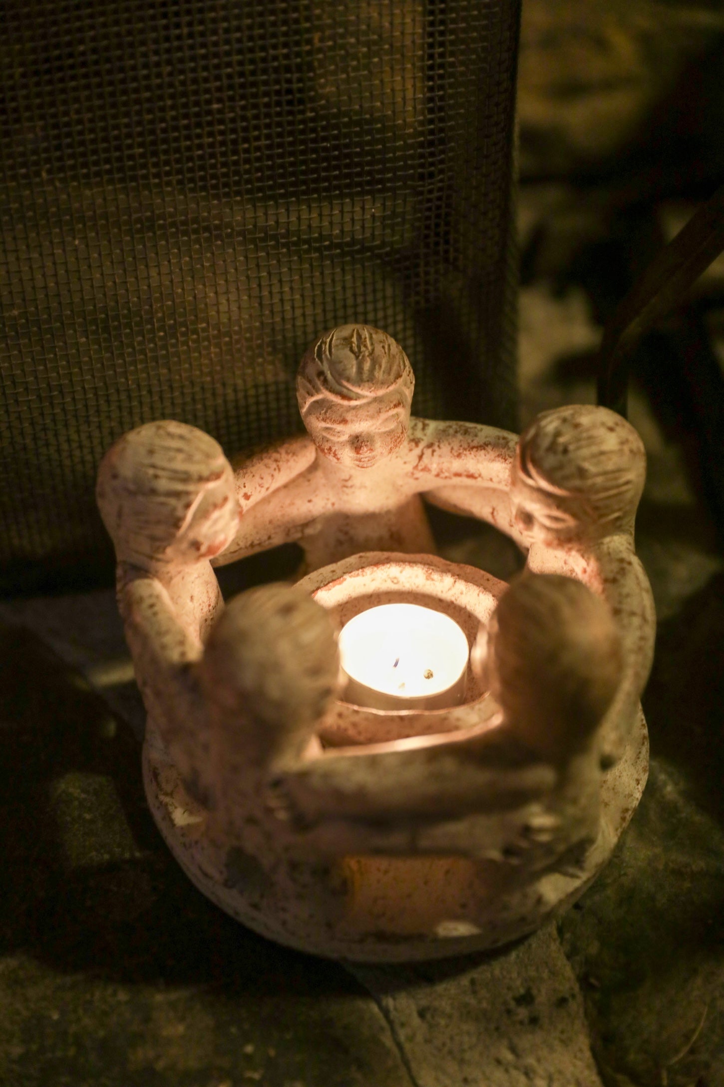 Circle of Friends Candleholder Mexicali Blues