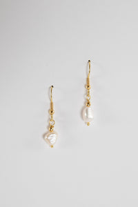 Fresh Water Pearl Earrings