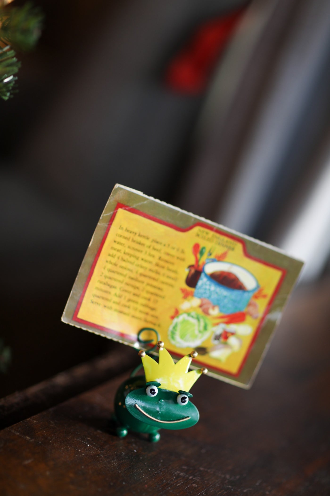 Painted tin animal card holder in frog