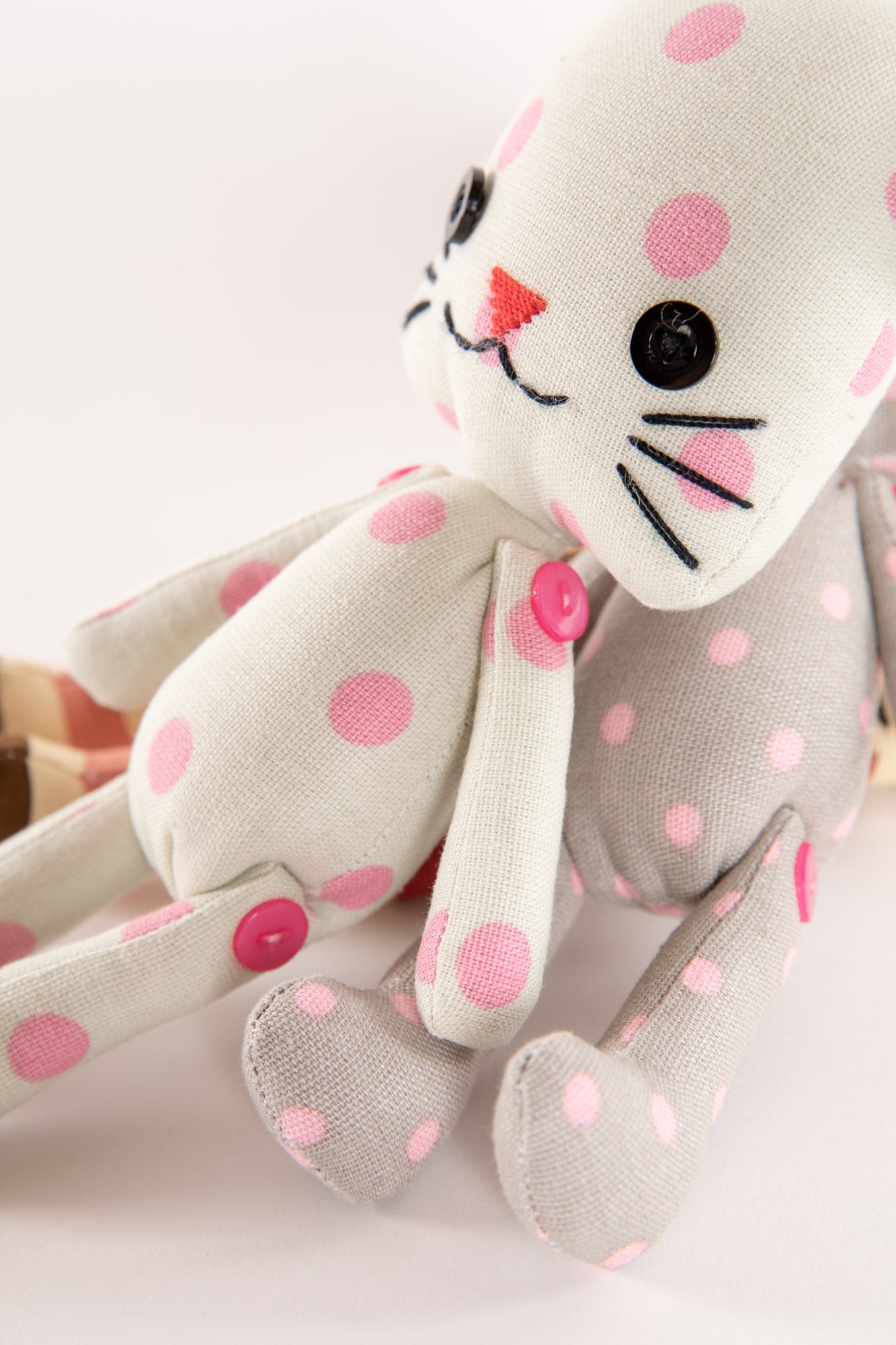 Kitty Jai Dee Thai Plush Critter