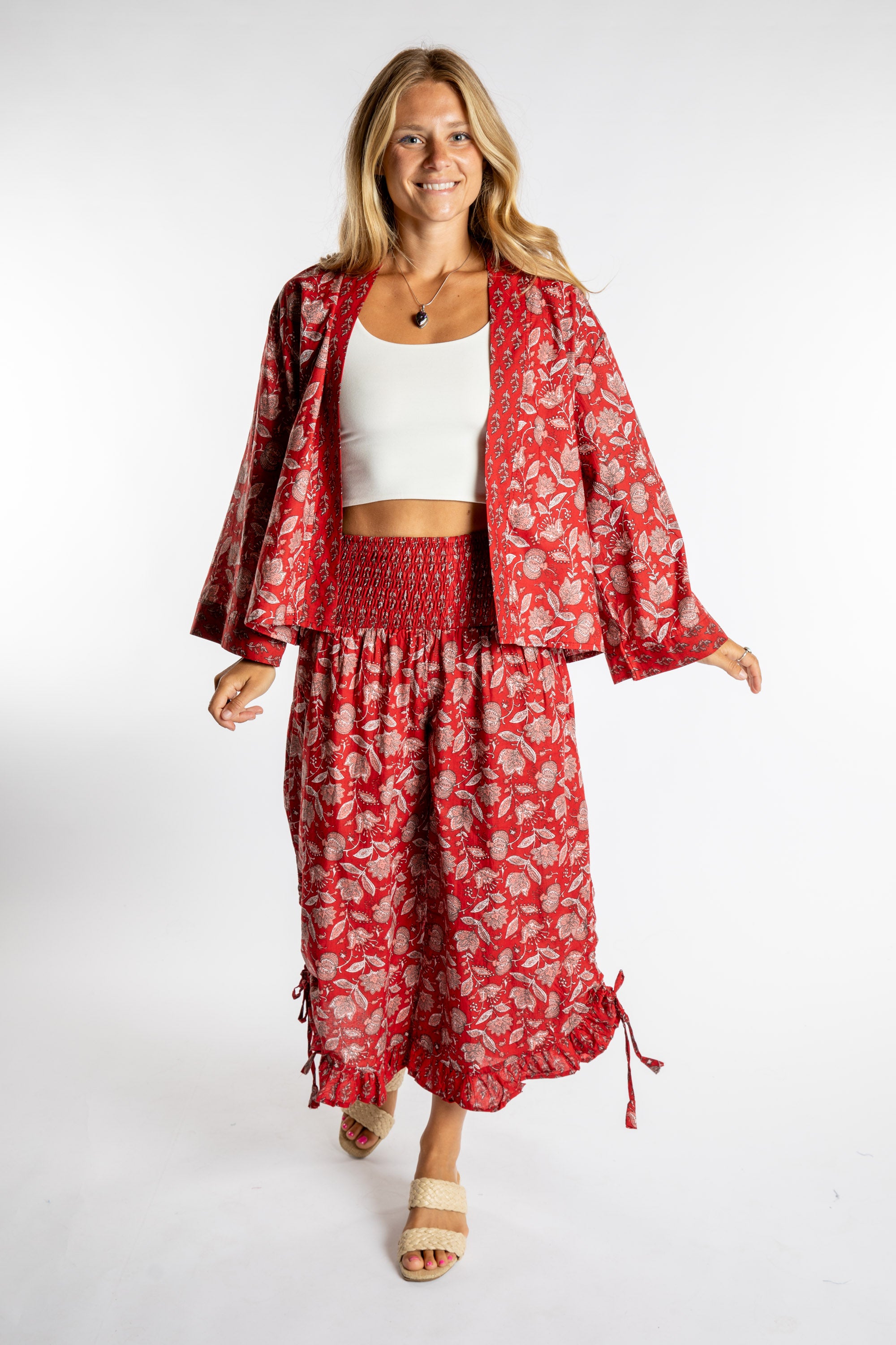 Kiraana Tonal Crop Pants | Cotton Crop Pants · Mexicali Blues